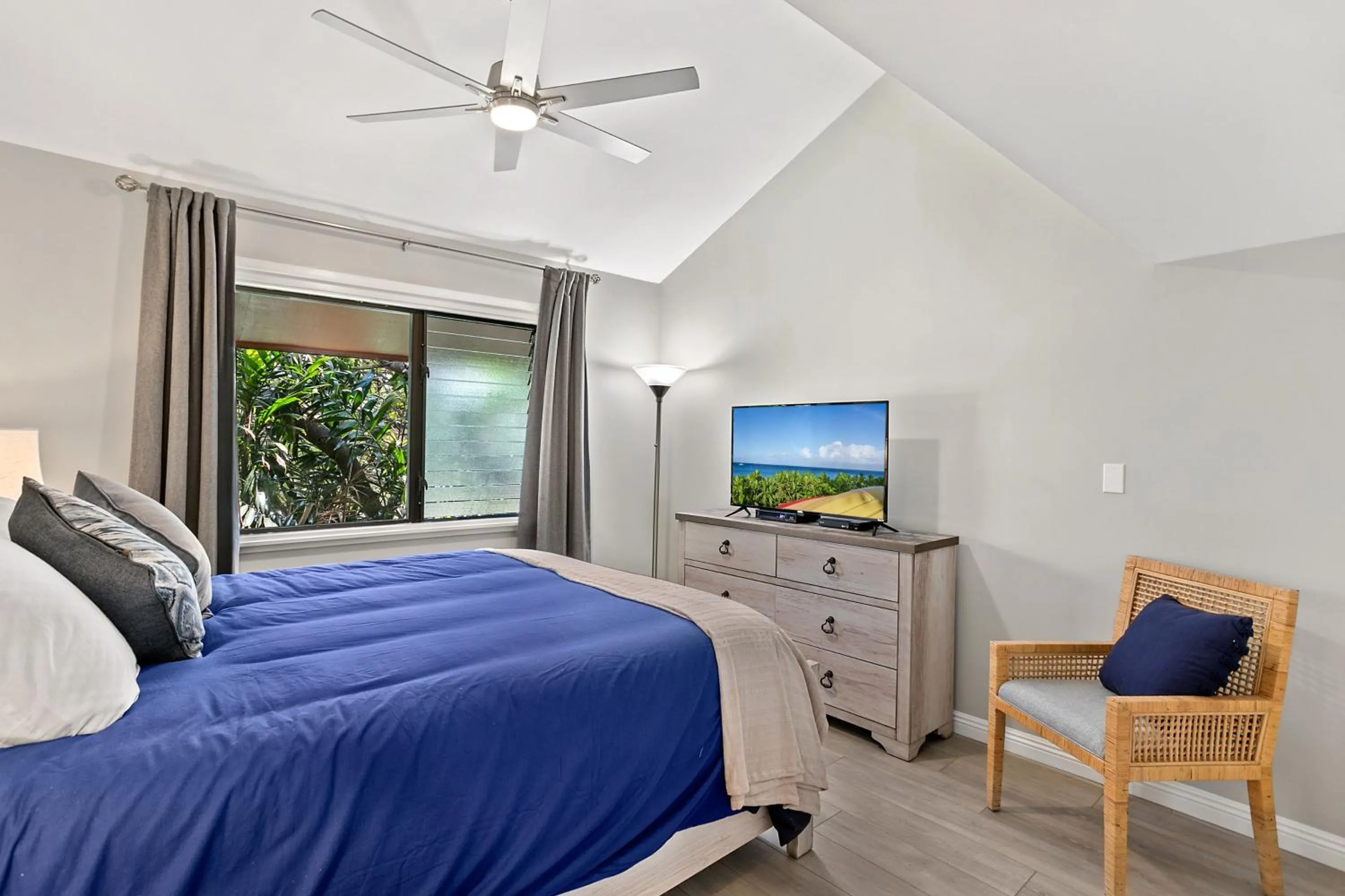 Property building, Bed in Koa Resort 5H