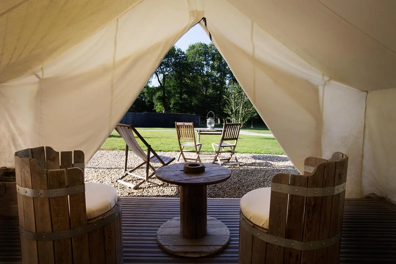 Garden view in Domaine Arvor & Spa