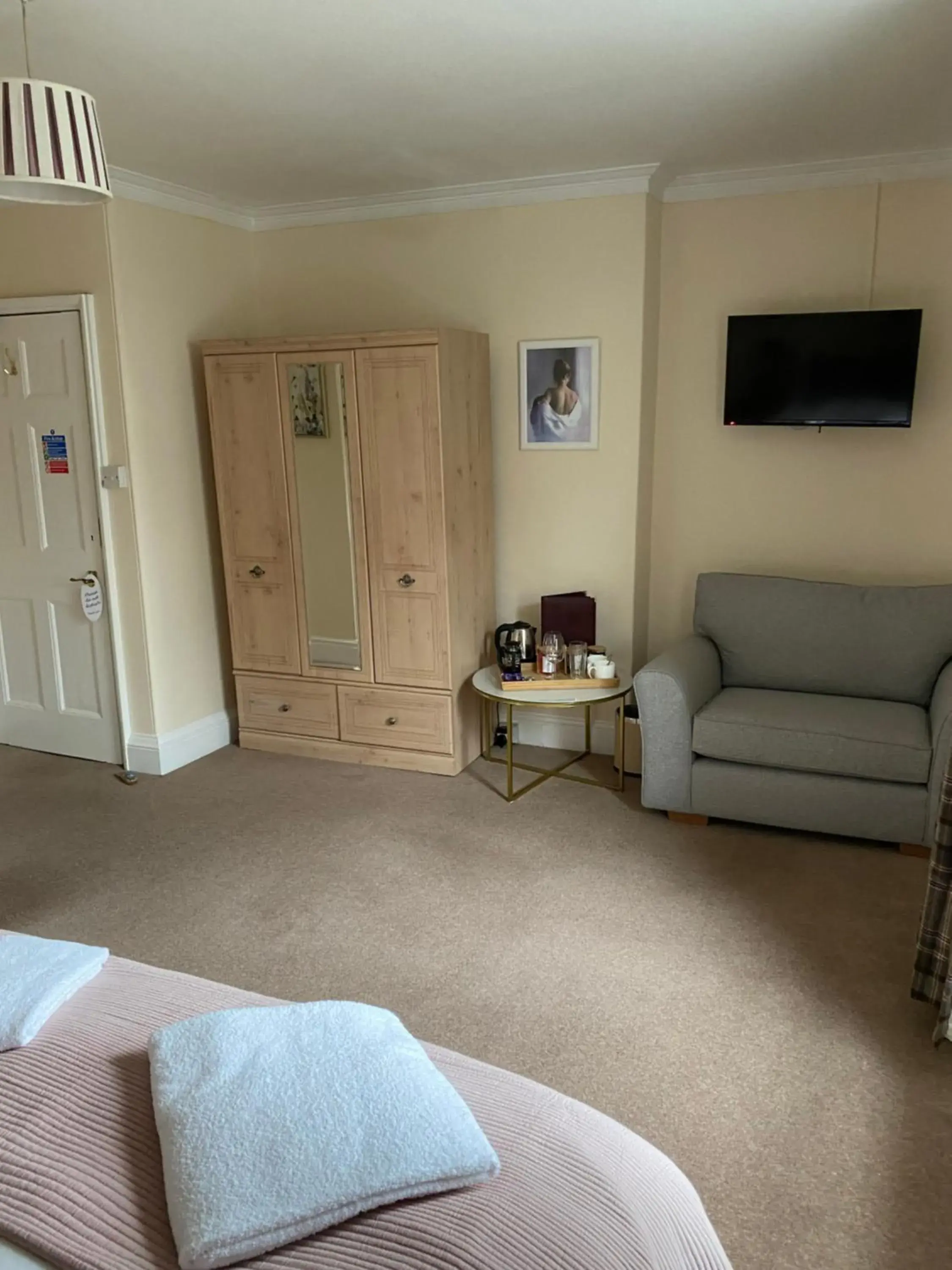 Deluxe Double Room (2 Adults + 1 Child) in Haven House Deluxe Double Room (2 Adults + 1 Child) in Haven House