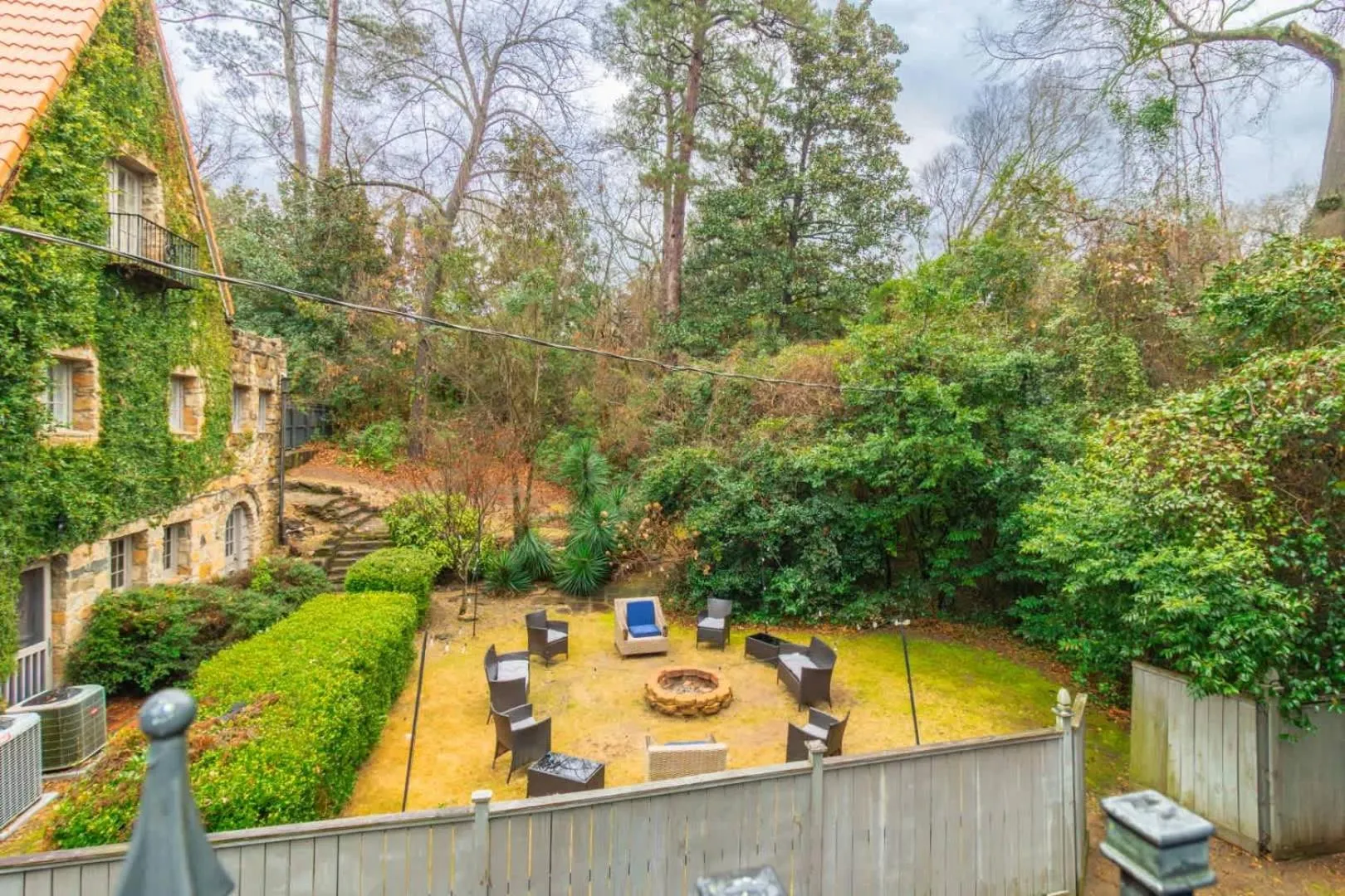 Royal in Columbus- Midtown Columbus Castle