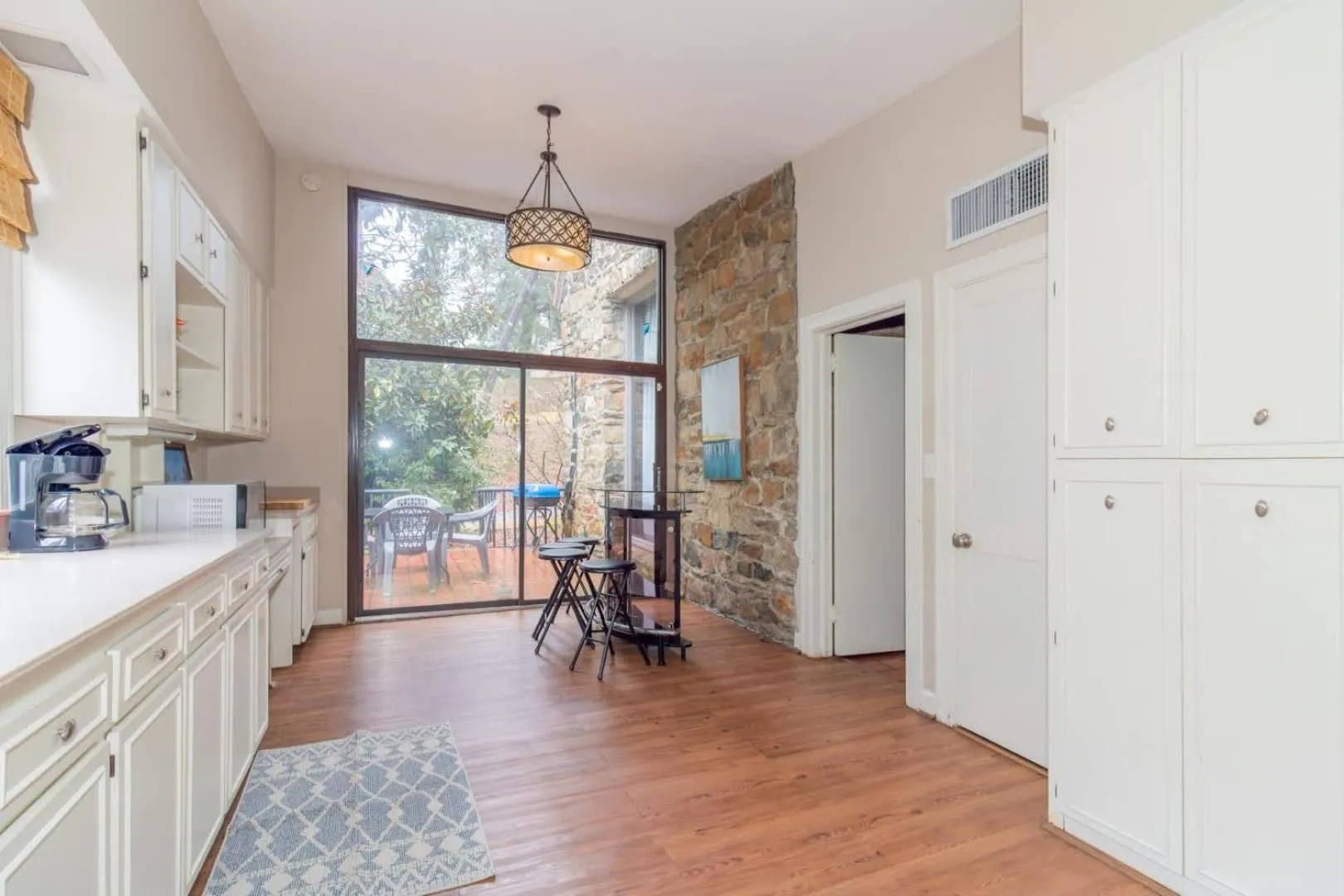 Royal in Columbus- Midtown Columbus Castle