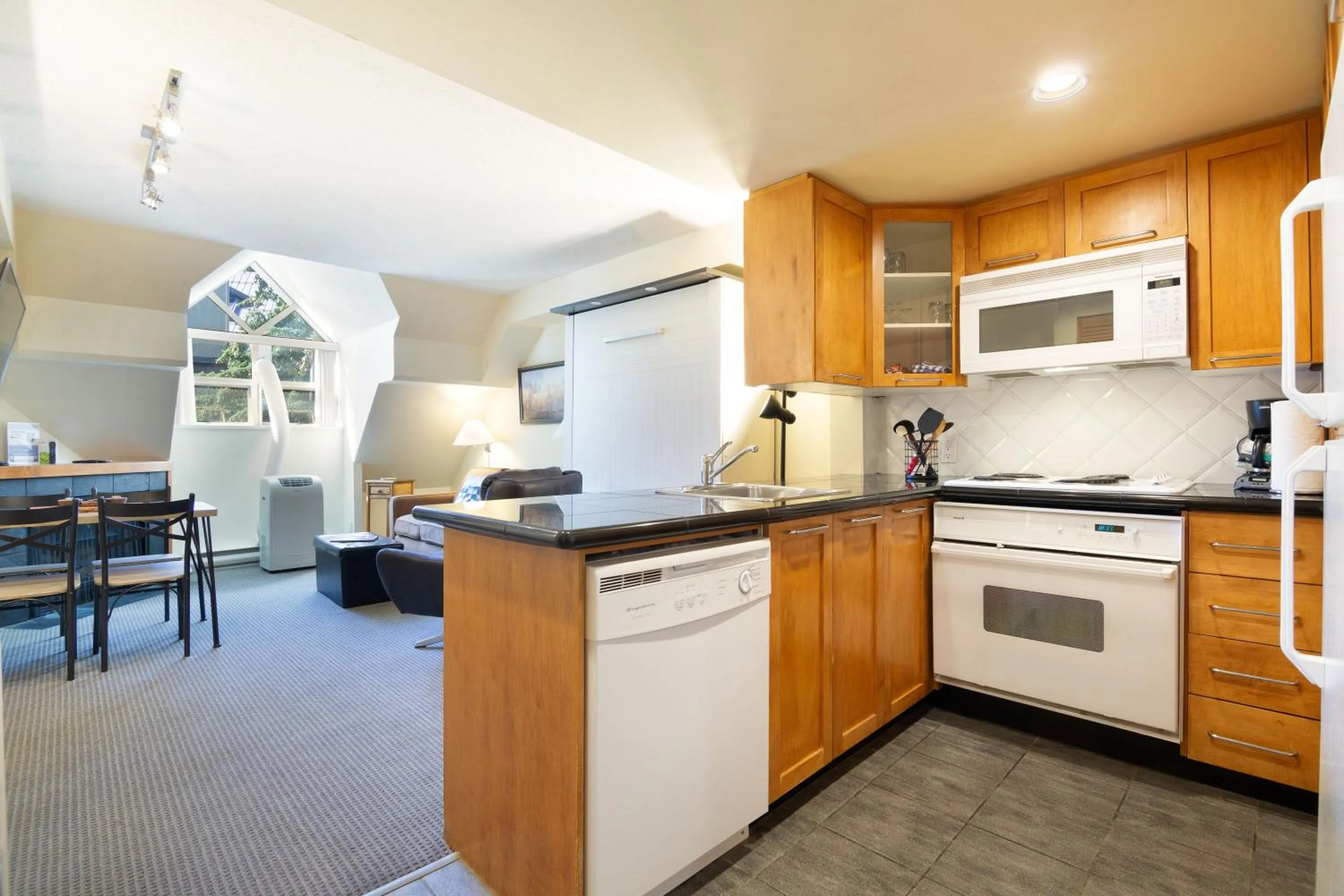 Kitchen or kitchenette in Whistler Village Centre by LaTour Hotels and Resorts