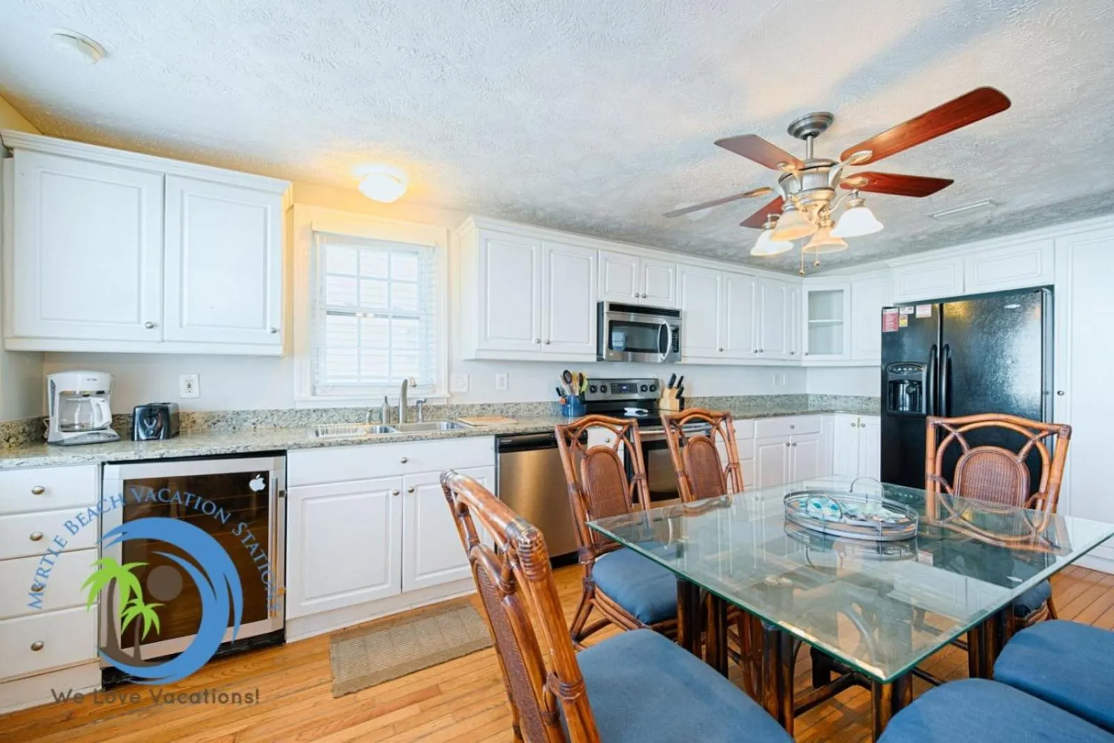 Property building in Cg Cottage Up