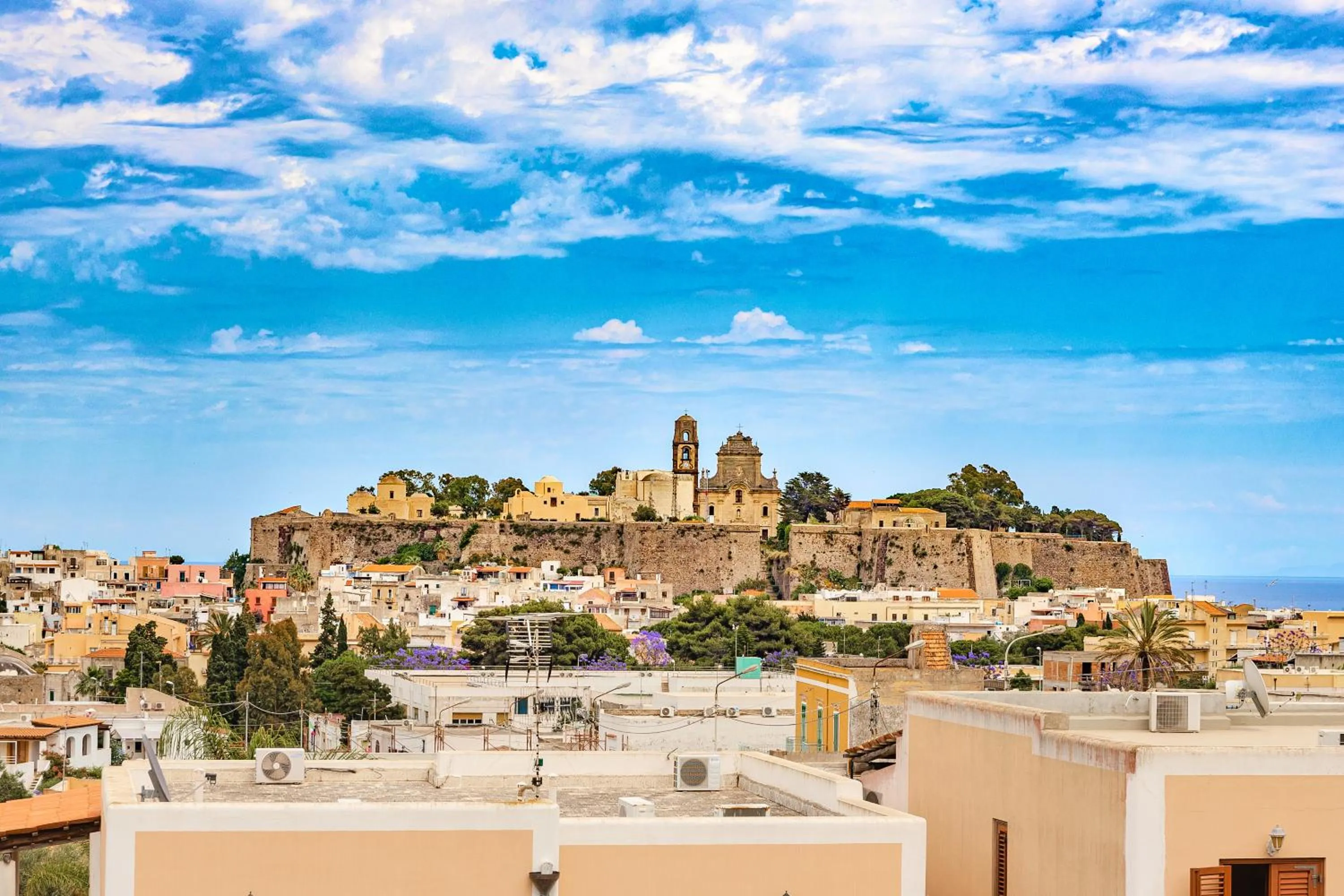 Nearby landmark in Hotel Villa Cute - HVC