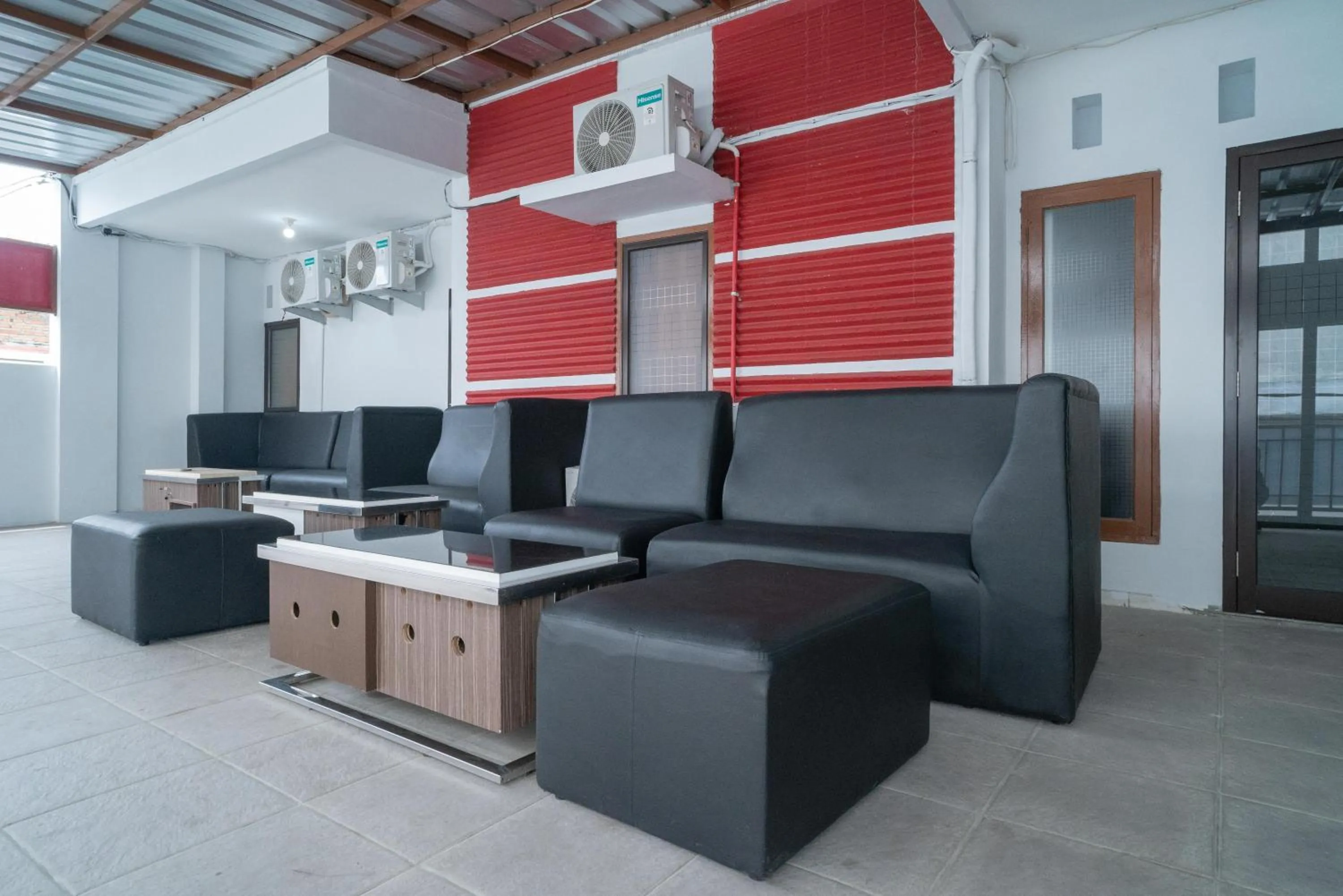 RedDoorz near Sarinah Jakarta