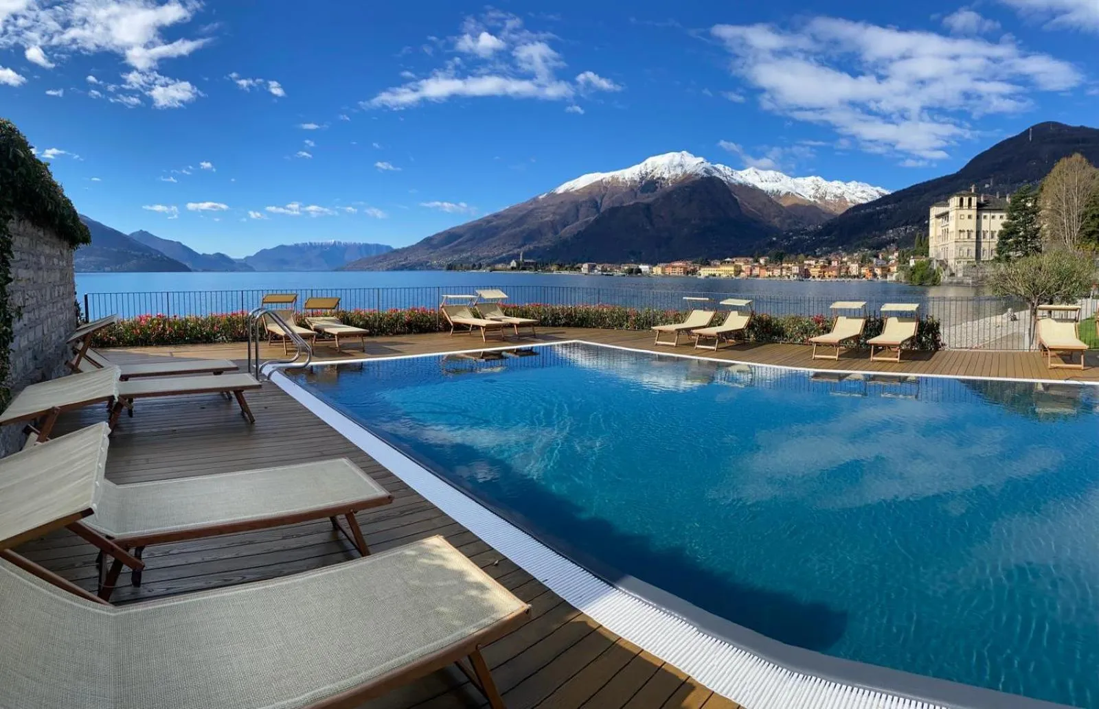 Swimming pool in Hotel Regina