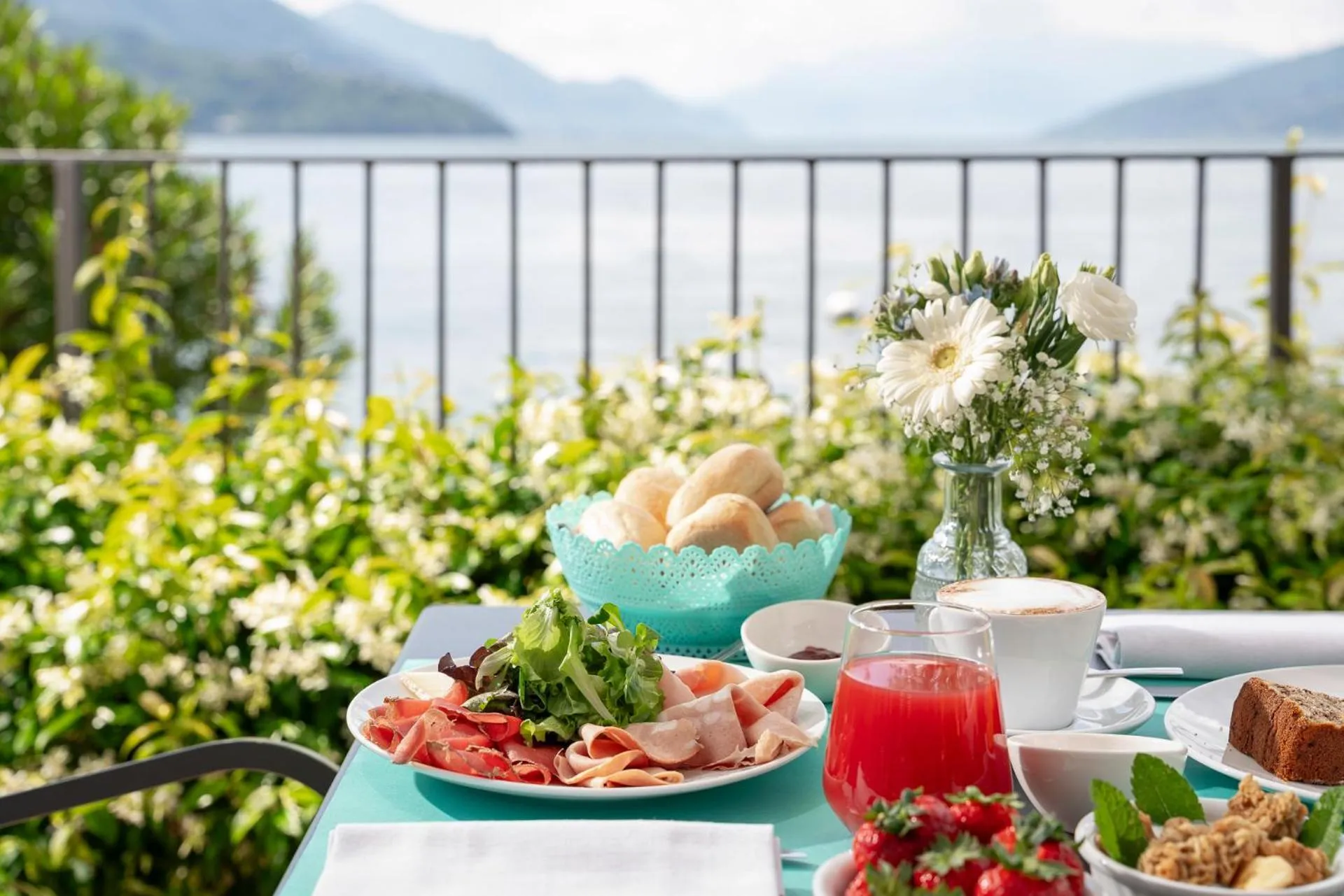 Lake view in Hotel Regina