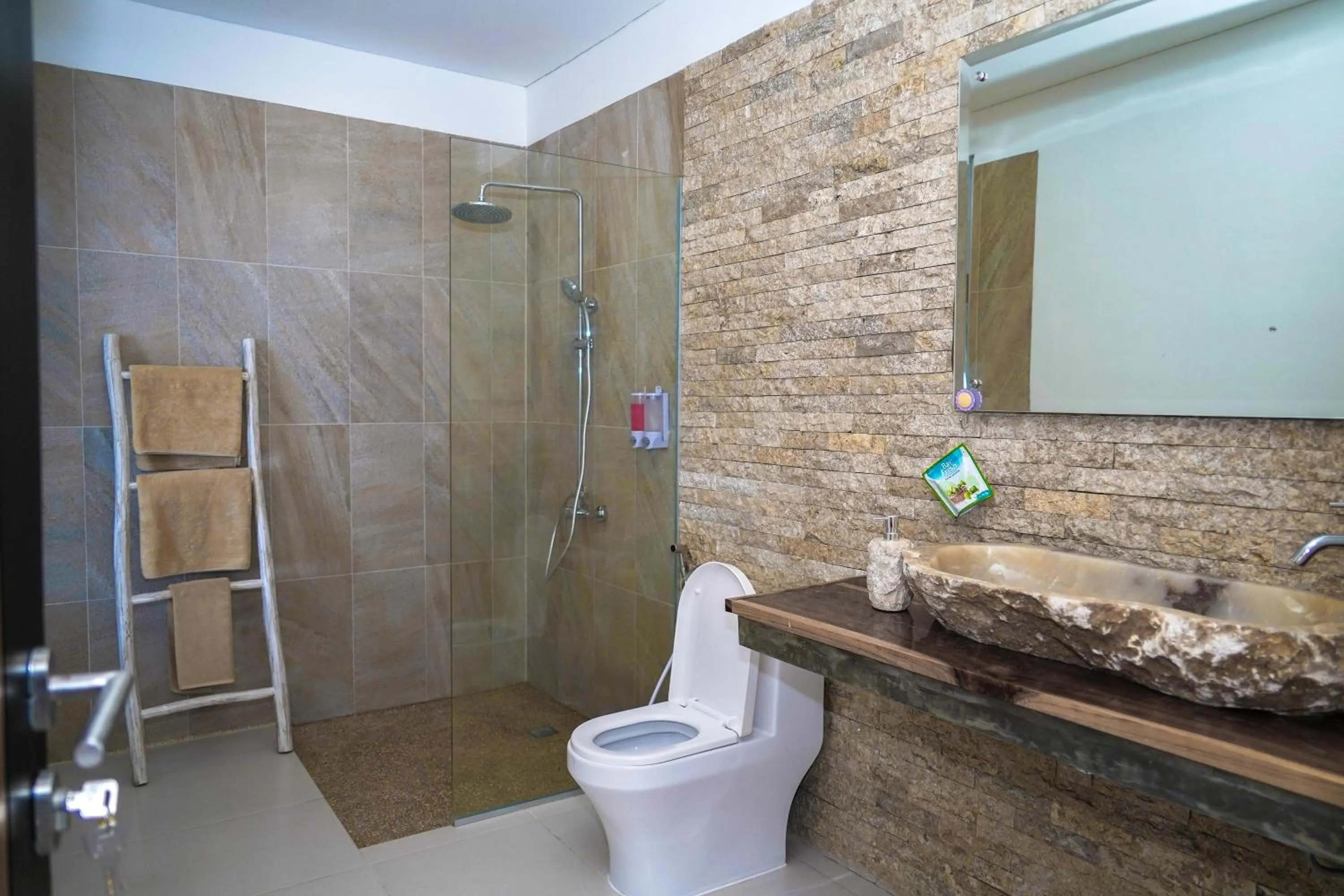 Bathroom in Theodor at Labuan Bajo