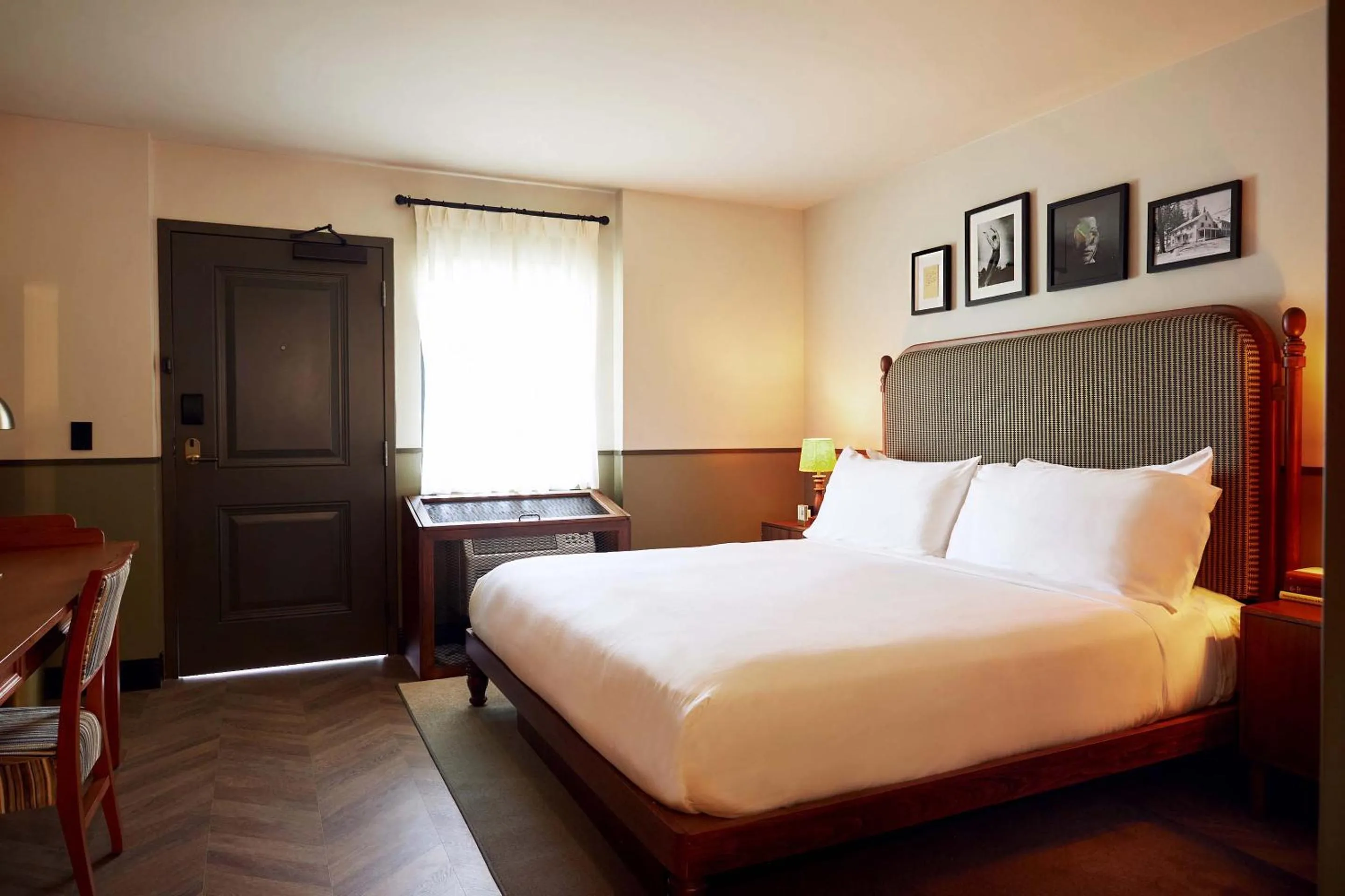 Bedroom, Bed in Berkshires Untold