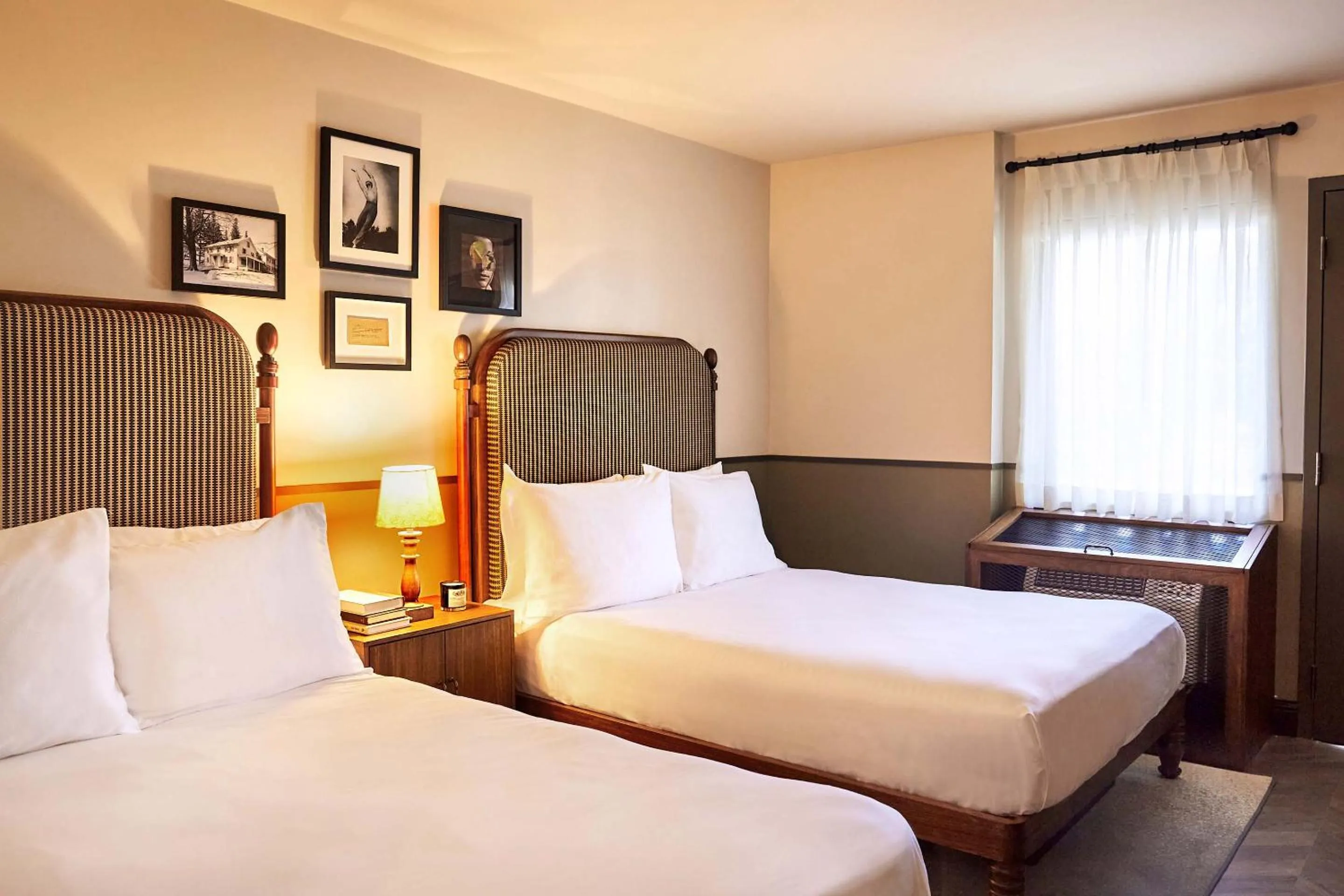 Bedroom, Bed in Berkshires Untold