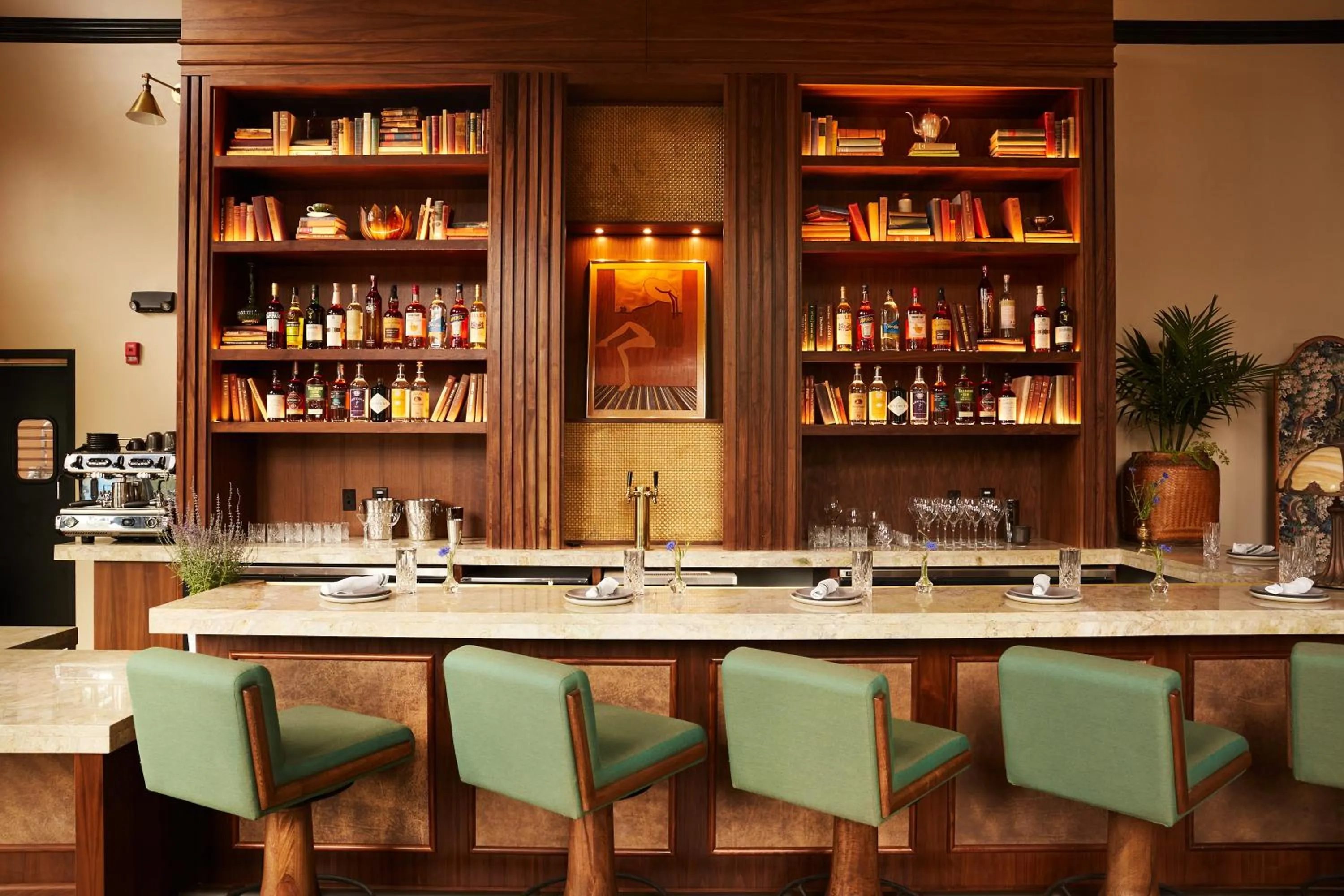 Lounge or bar in Berkshires Untold