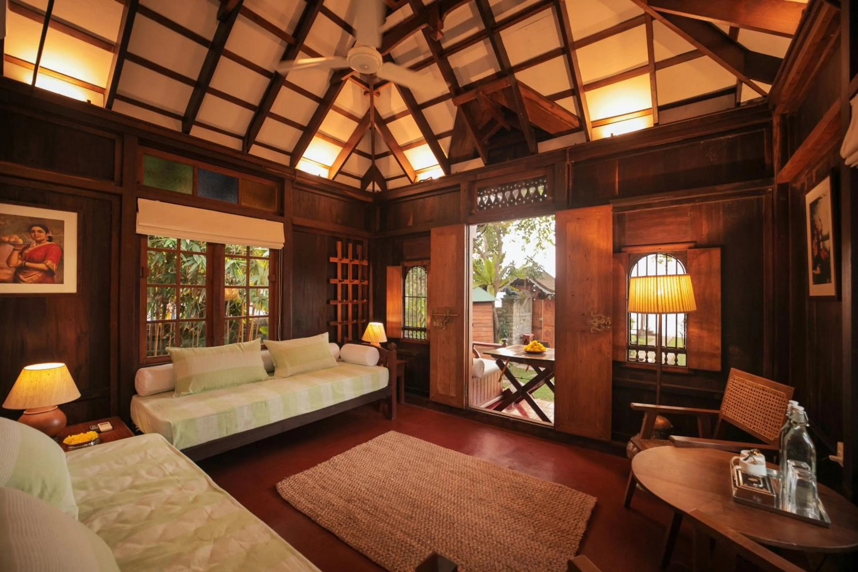 Bed in Samiira on Ashtamudi Lake