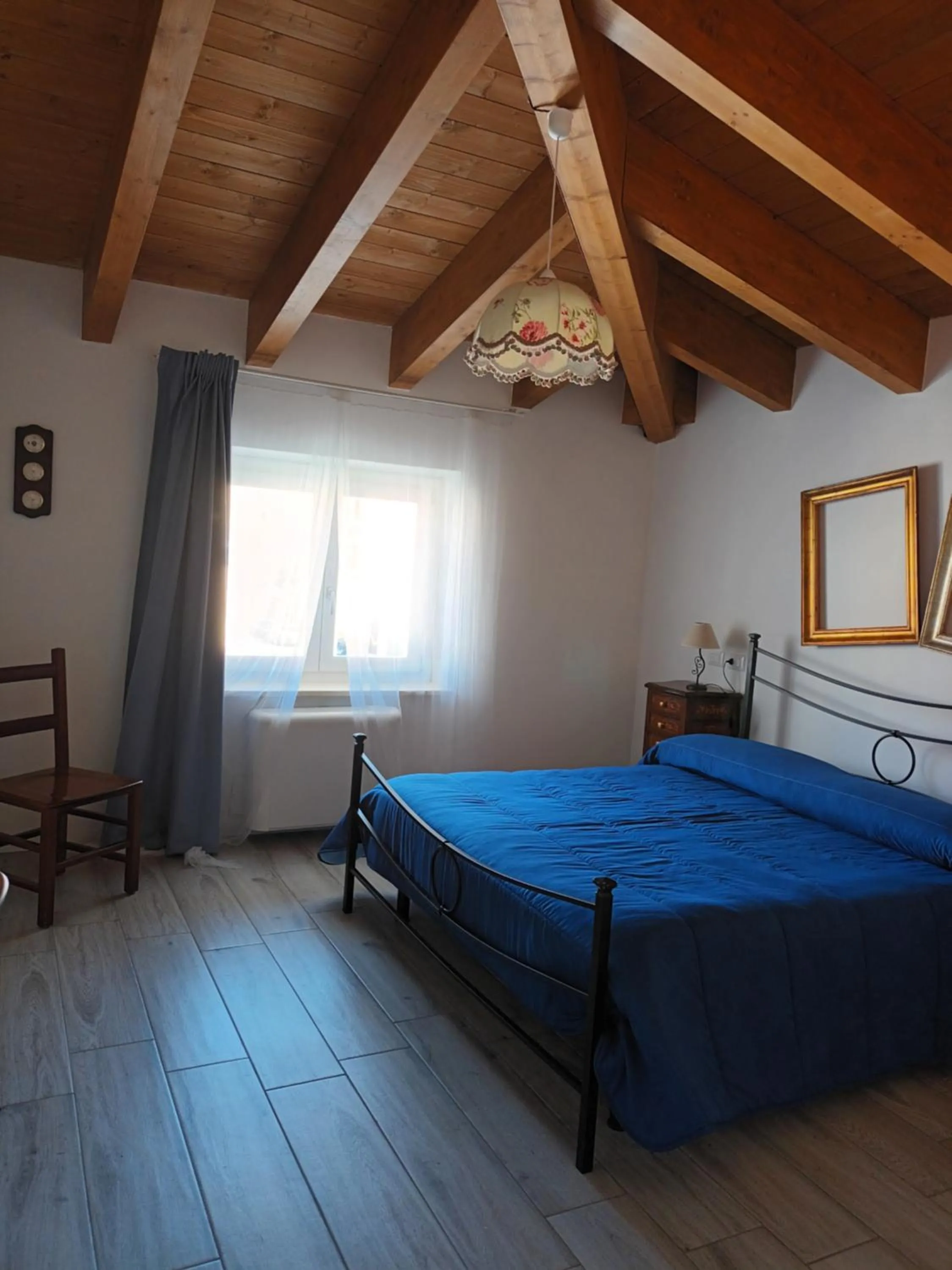Bed in Nottola B&B