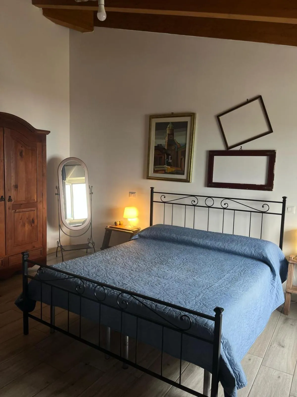 Bed in Nottola B&B