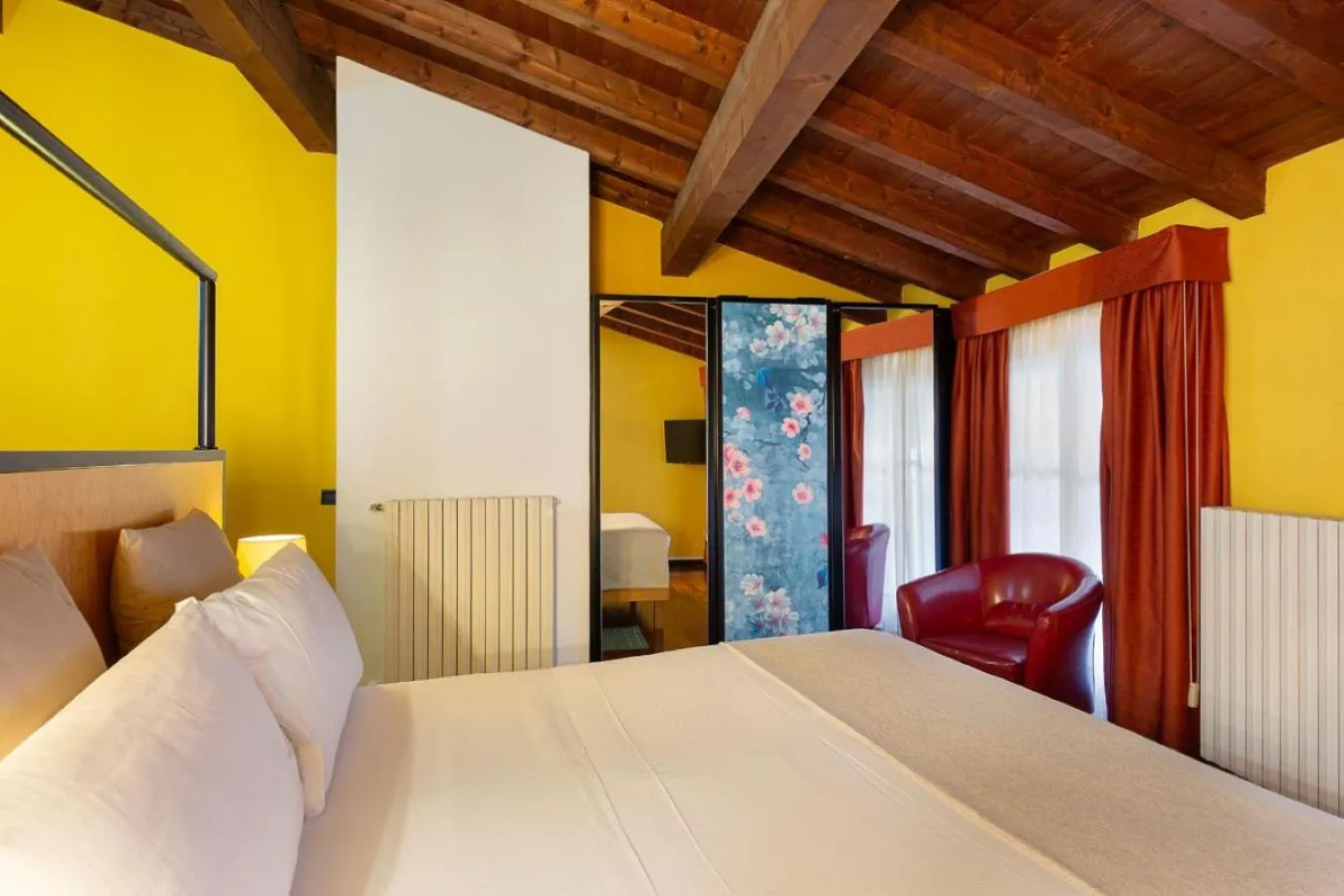 Bed in Hotel Ancora