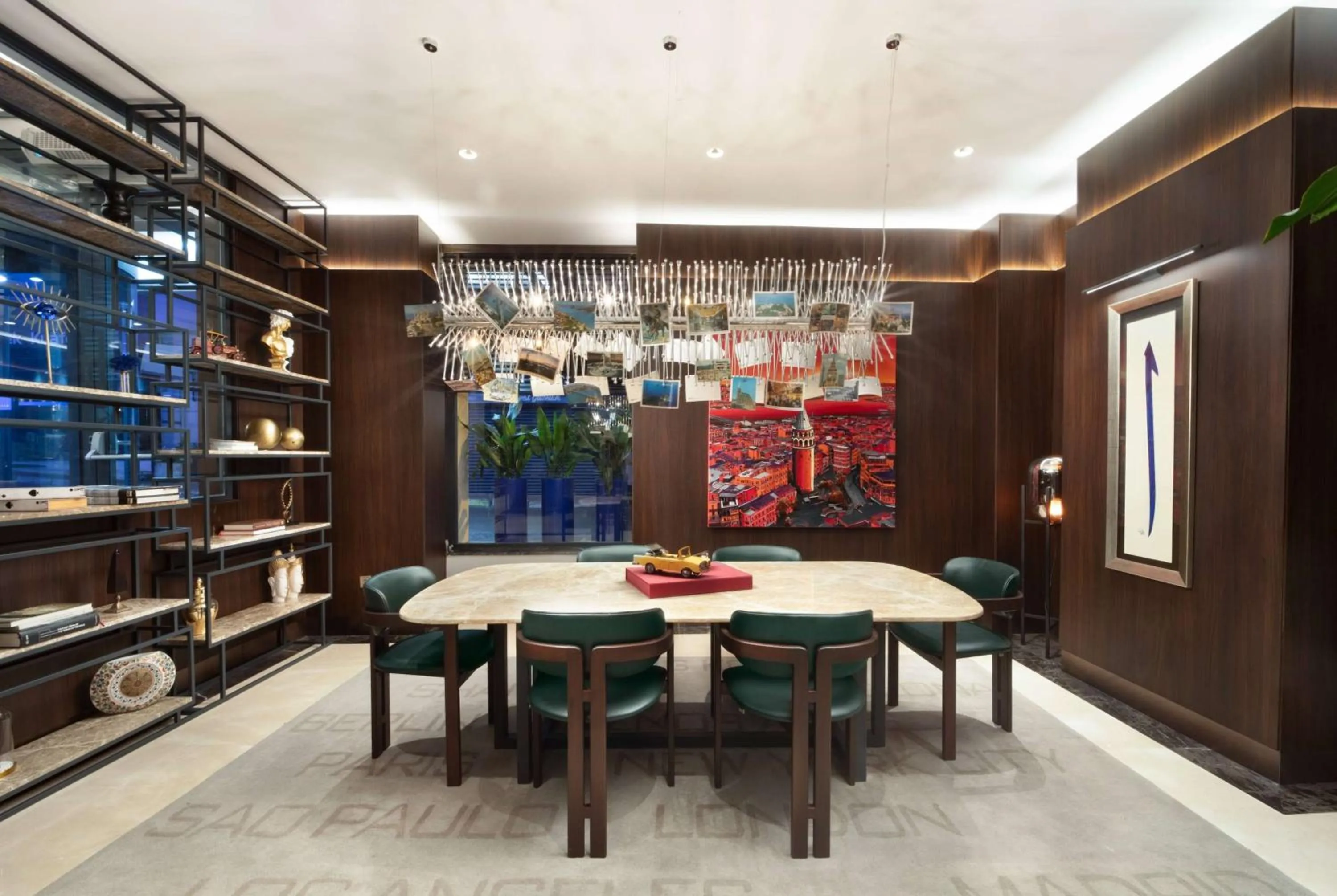 Lobby or reception in TRYP By Wyndham Istanbul Sisli Hotel