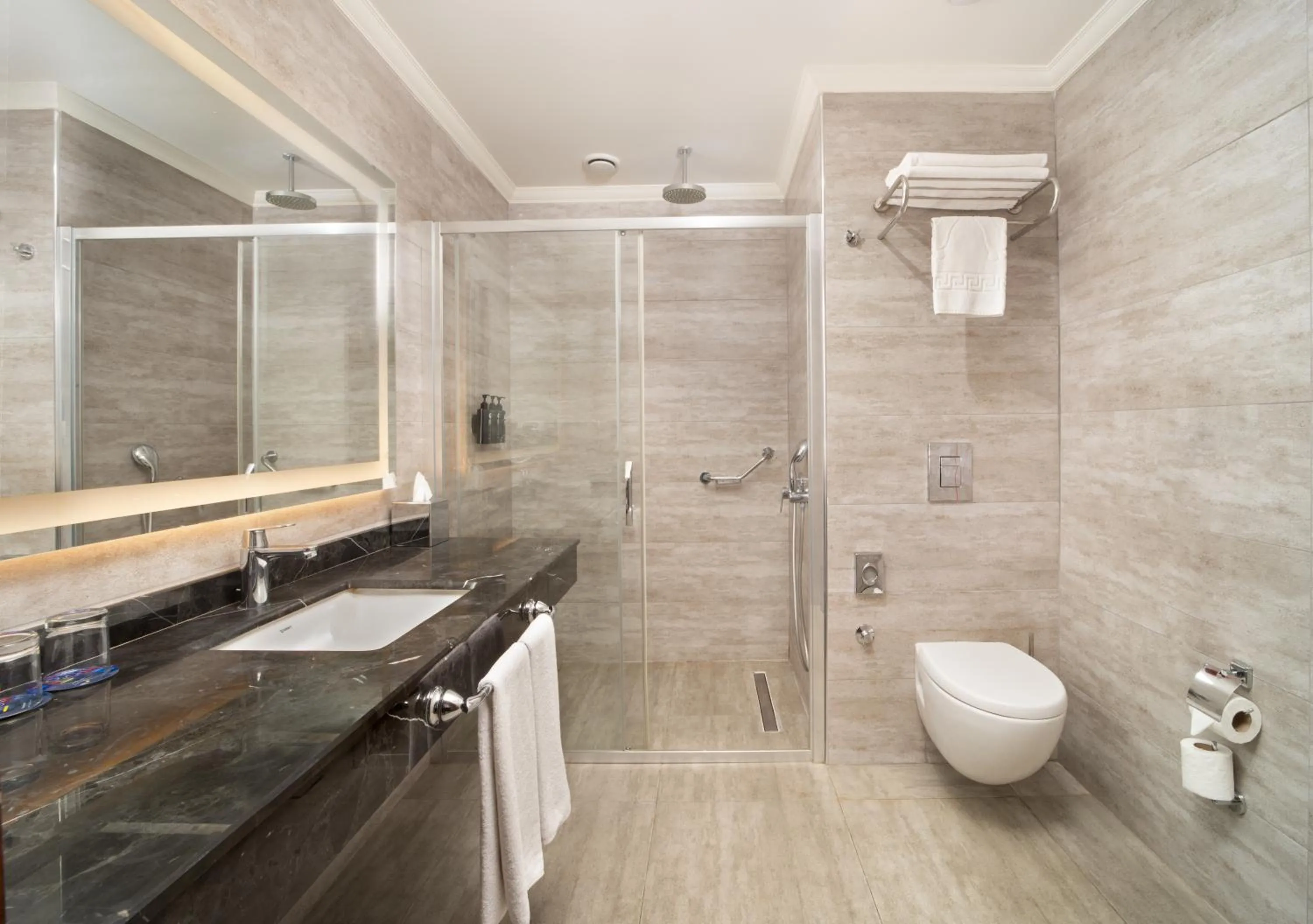 Toilet in TRYP By Wyndham Istanbul Sisli Hotel