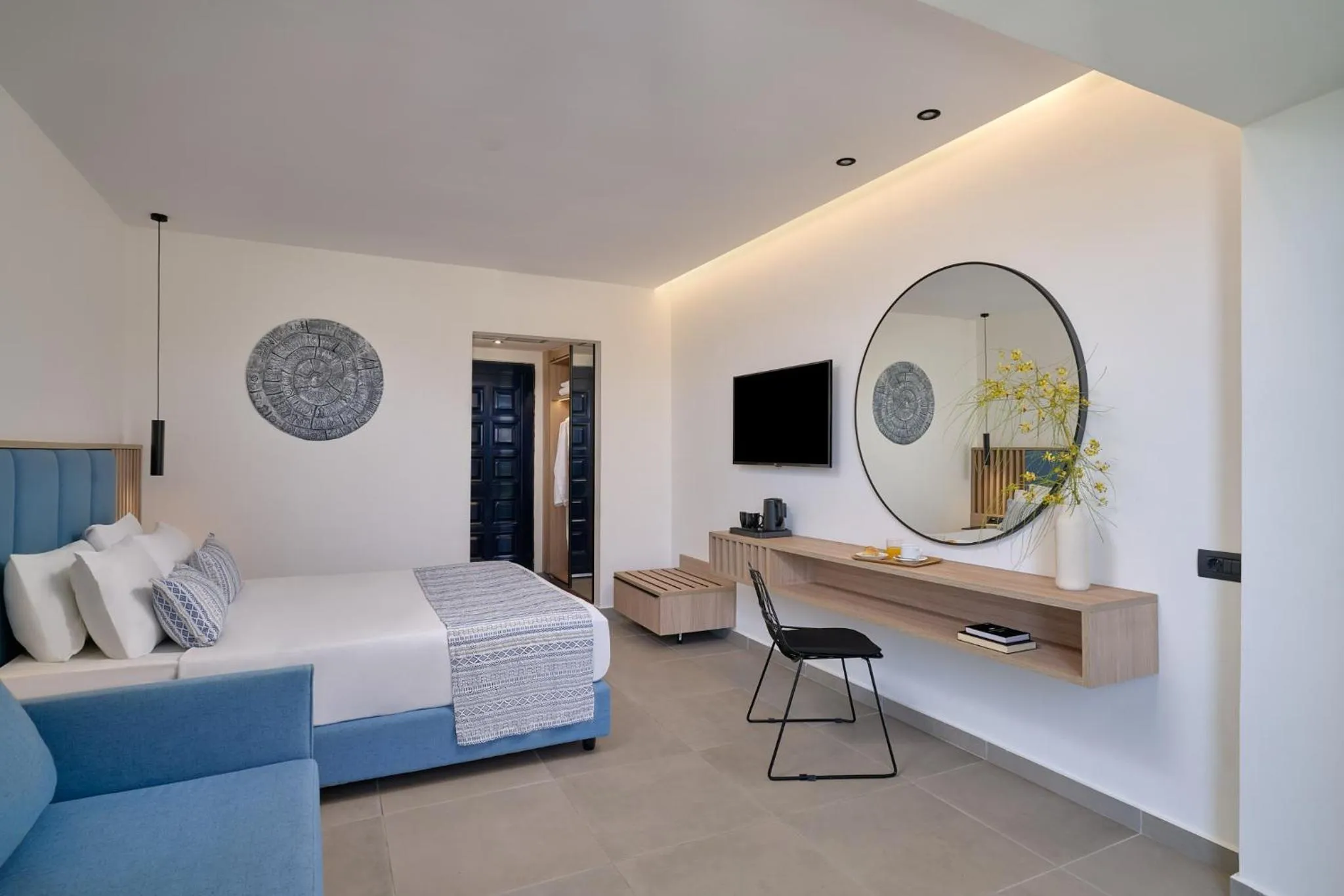 Deluxe Triple Room in Blue Sea Holiday Village