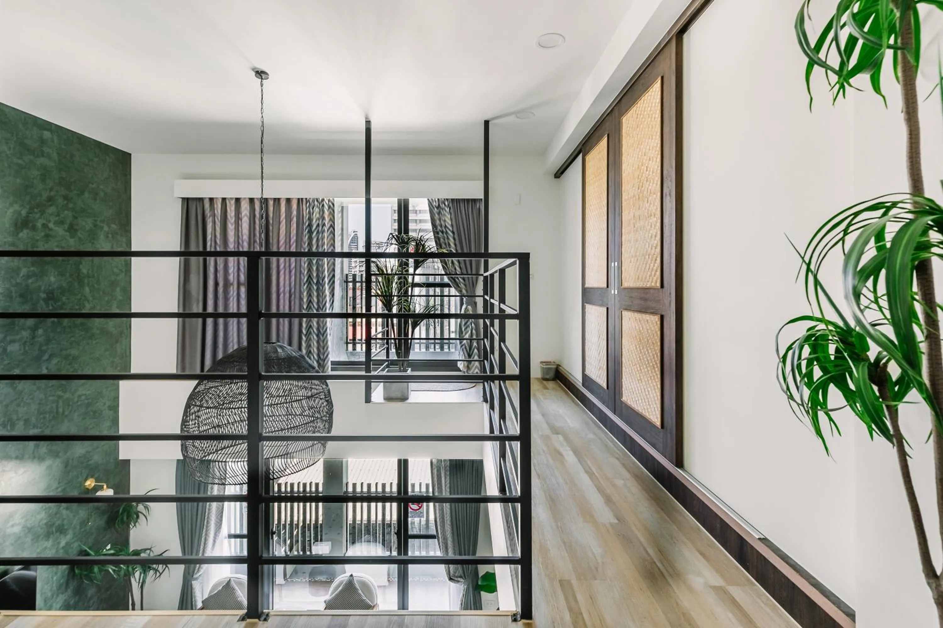 Photo of the whole room in Nan Nan