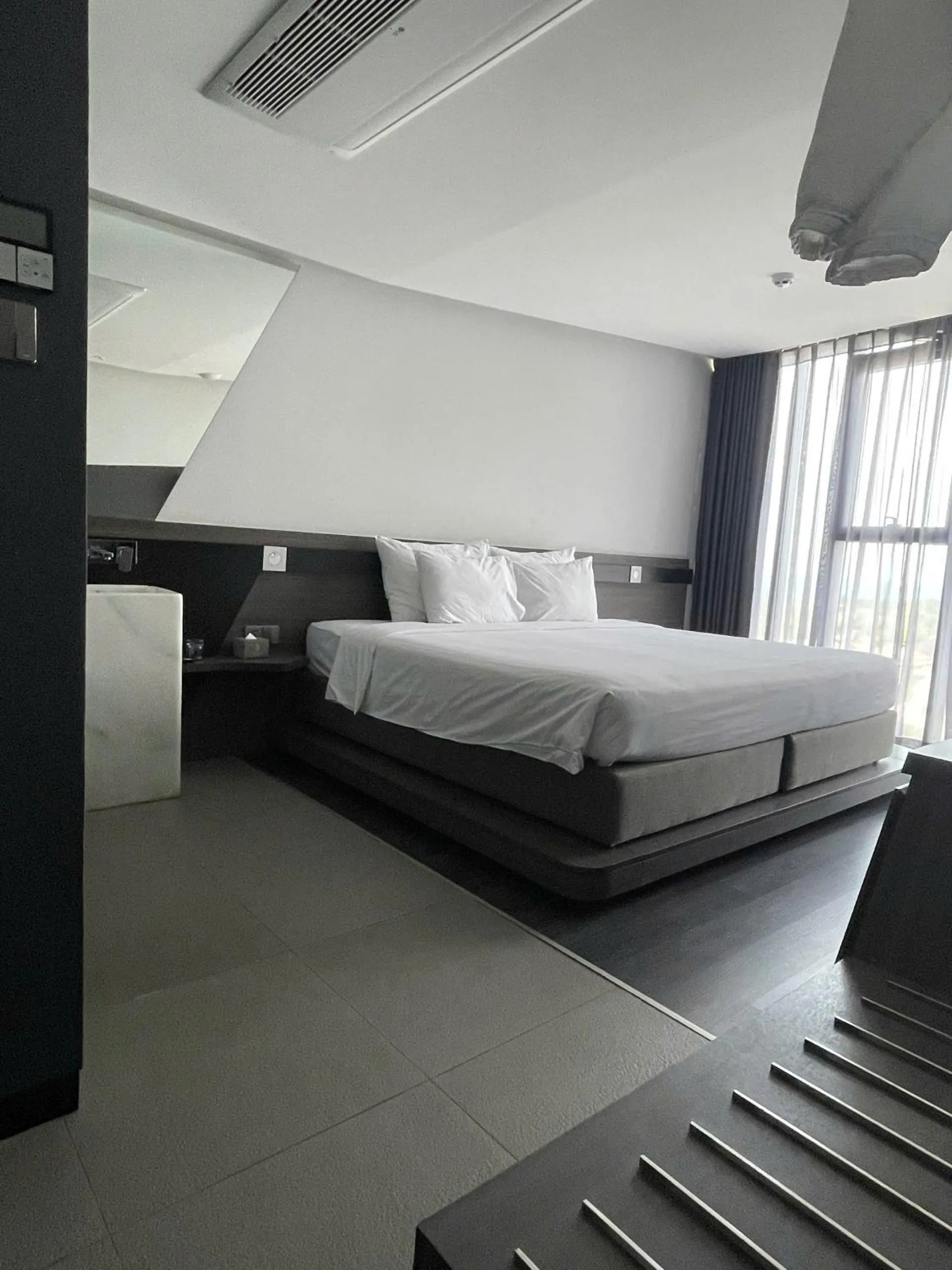 Bedroom, Bed in Draco Hotel & Suites