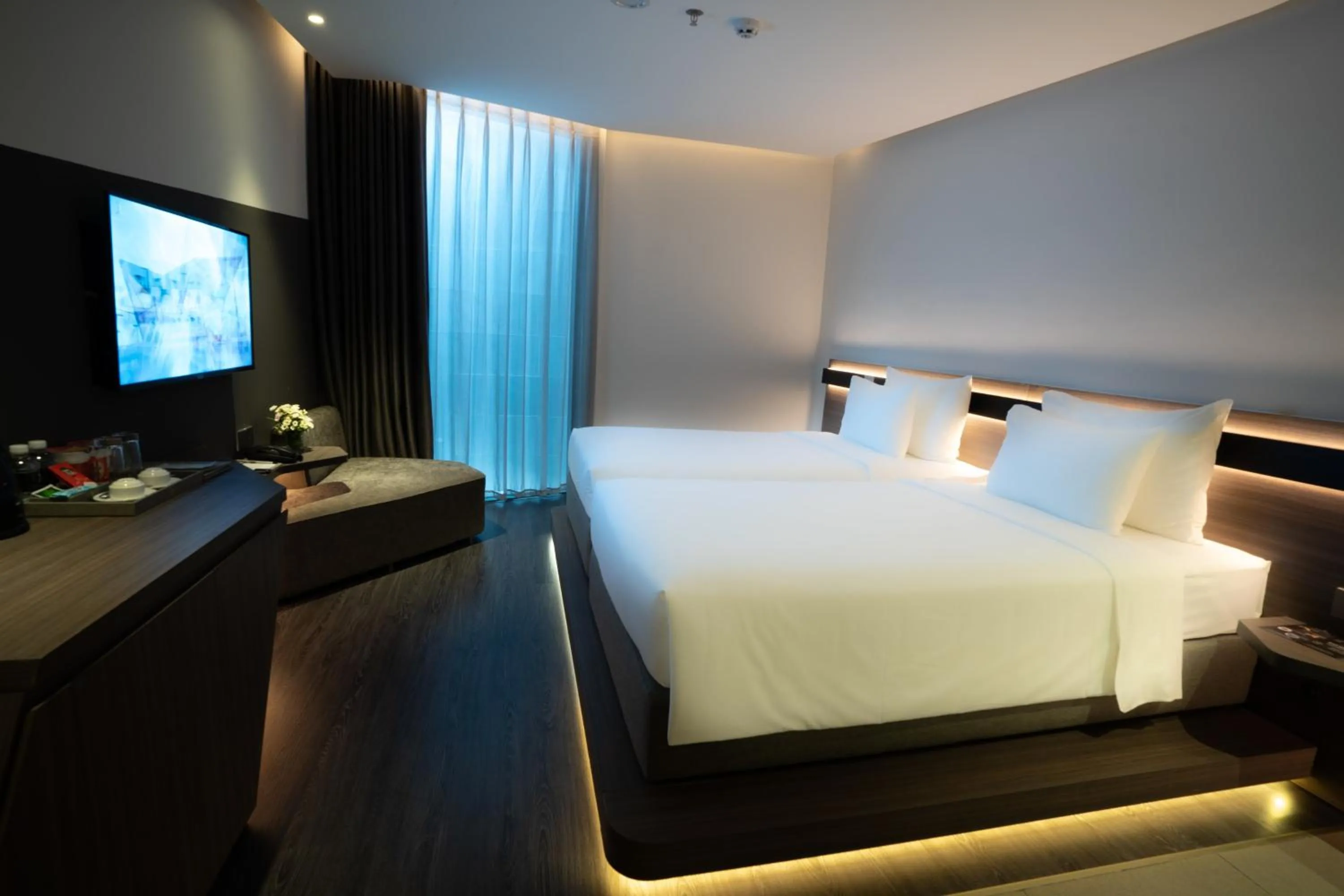 Bedroom, Bed in Draco Hotel & Suites