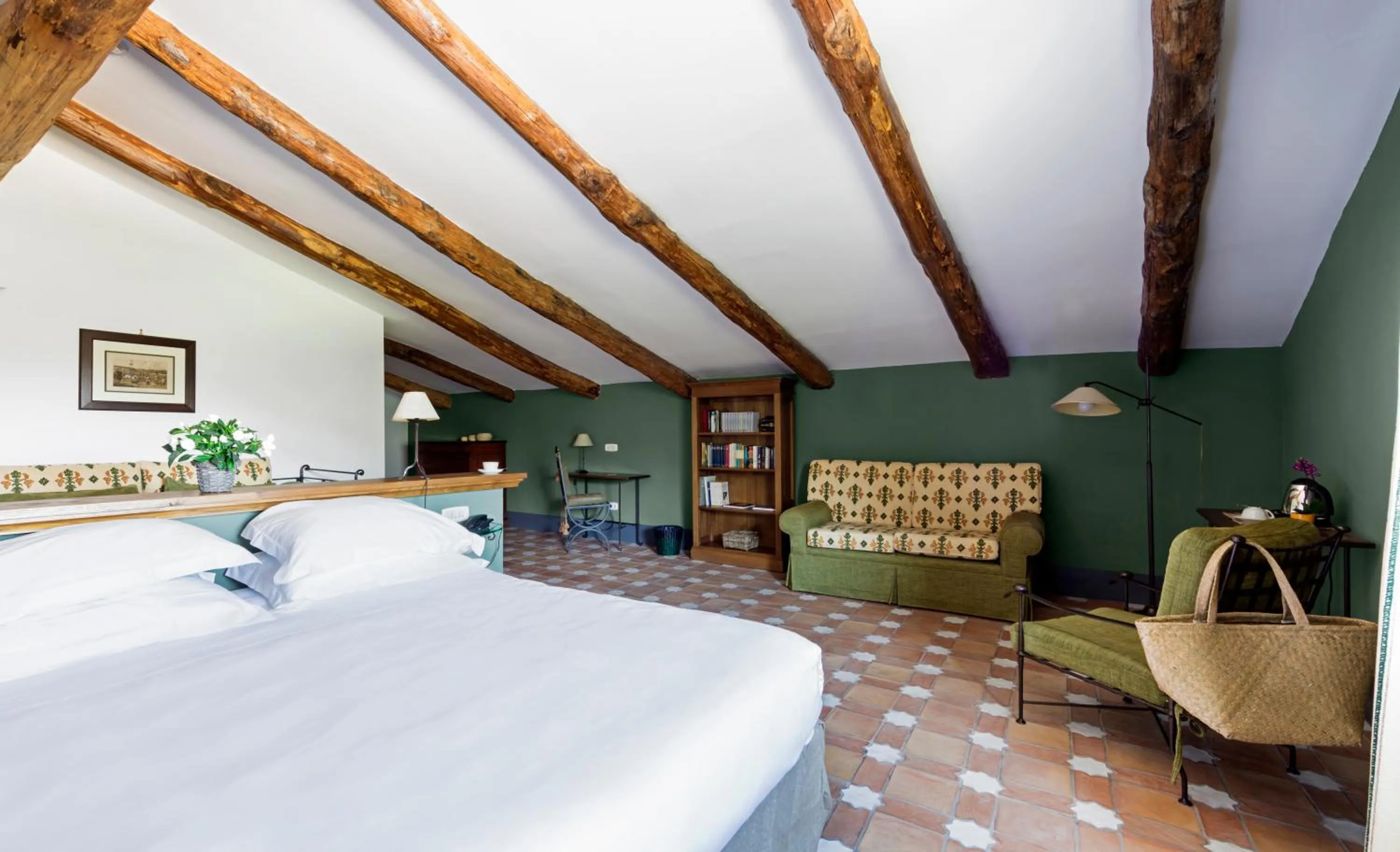 Photo of the whole room, Bed in Relais Regina Giovanna