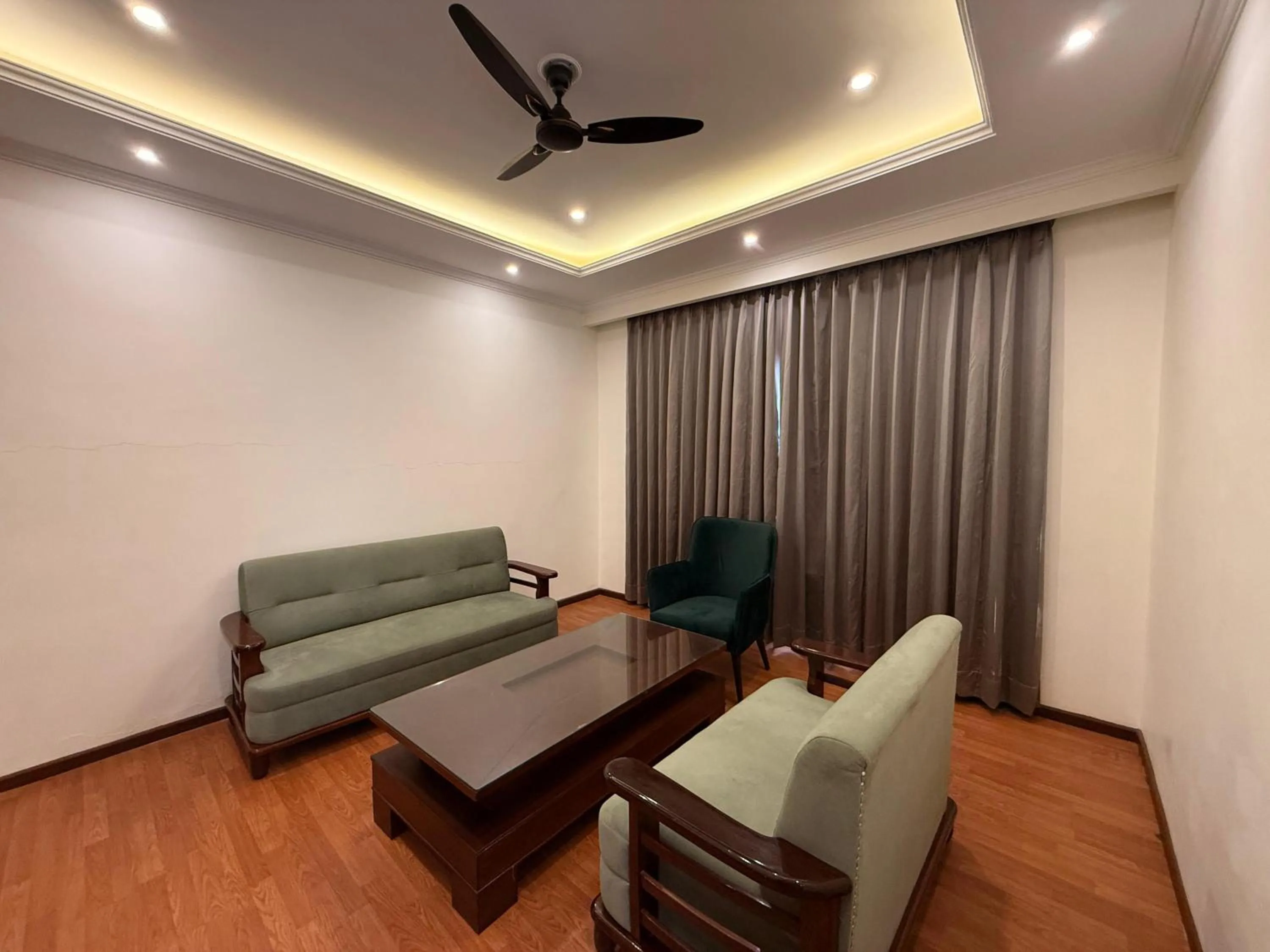 Living room in Hotel Deskitsal