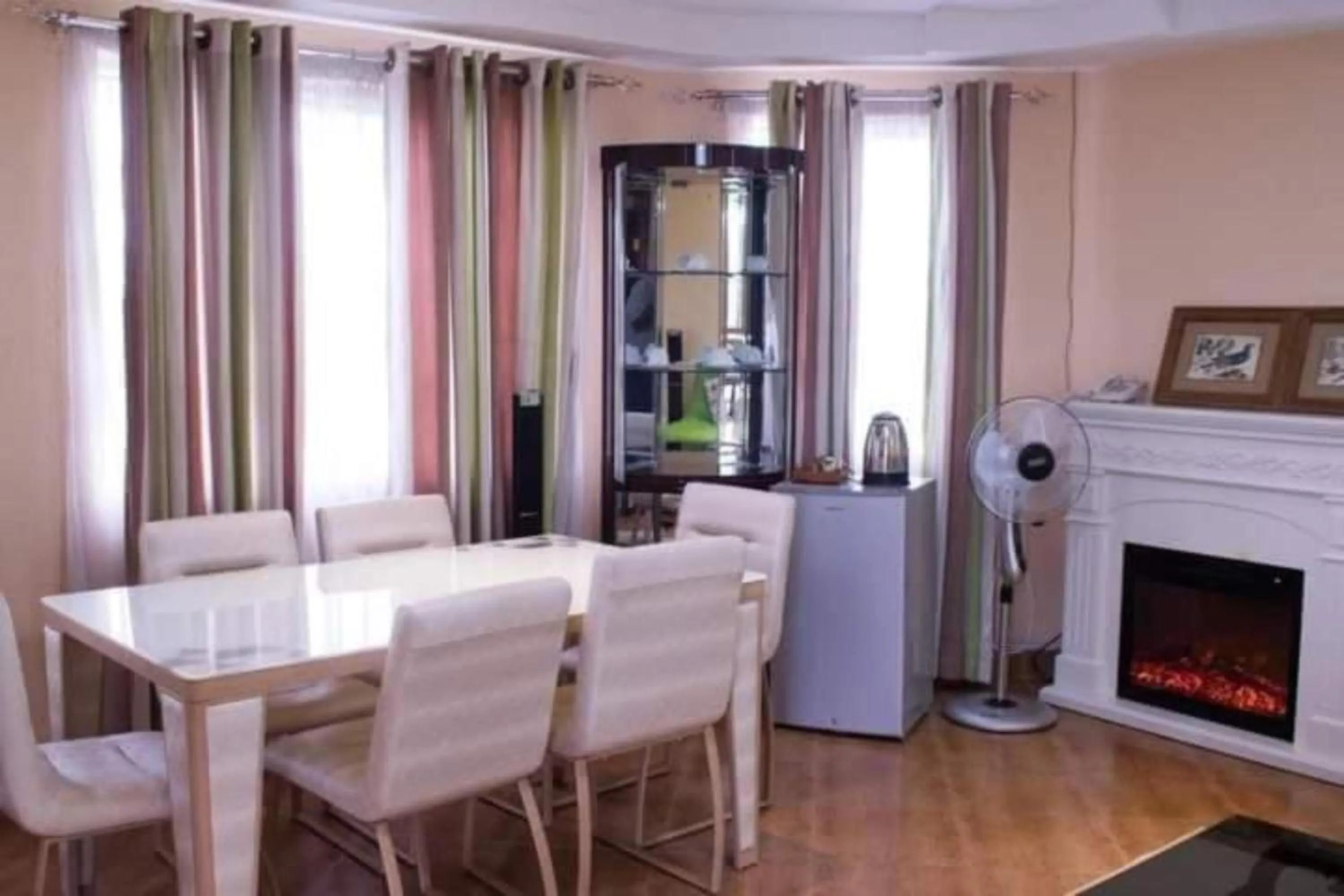 Dining area in Luna hotel