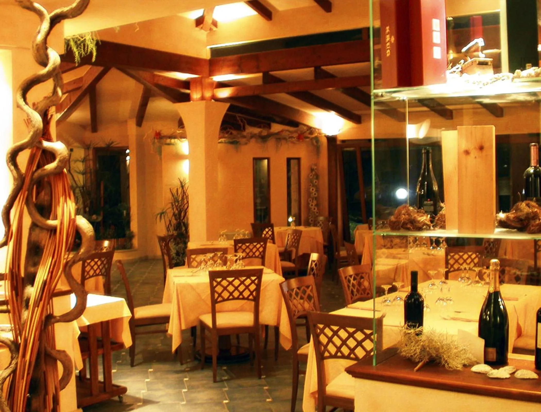 Restaurant/places to eat in Tonicello Hotel Resort & SPA