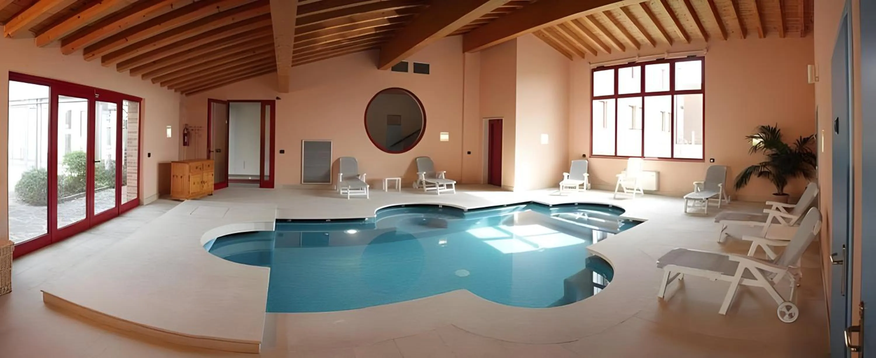 Pool view in Hotel Vecchio Casello