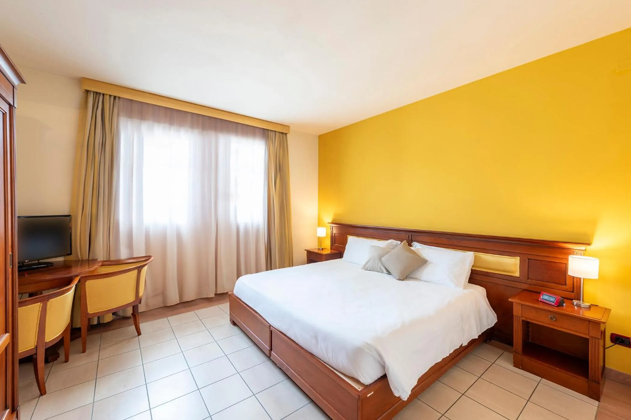 Bedroom, Bed in Hotel Vecchio Casello