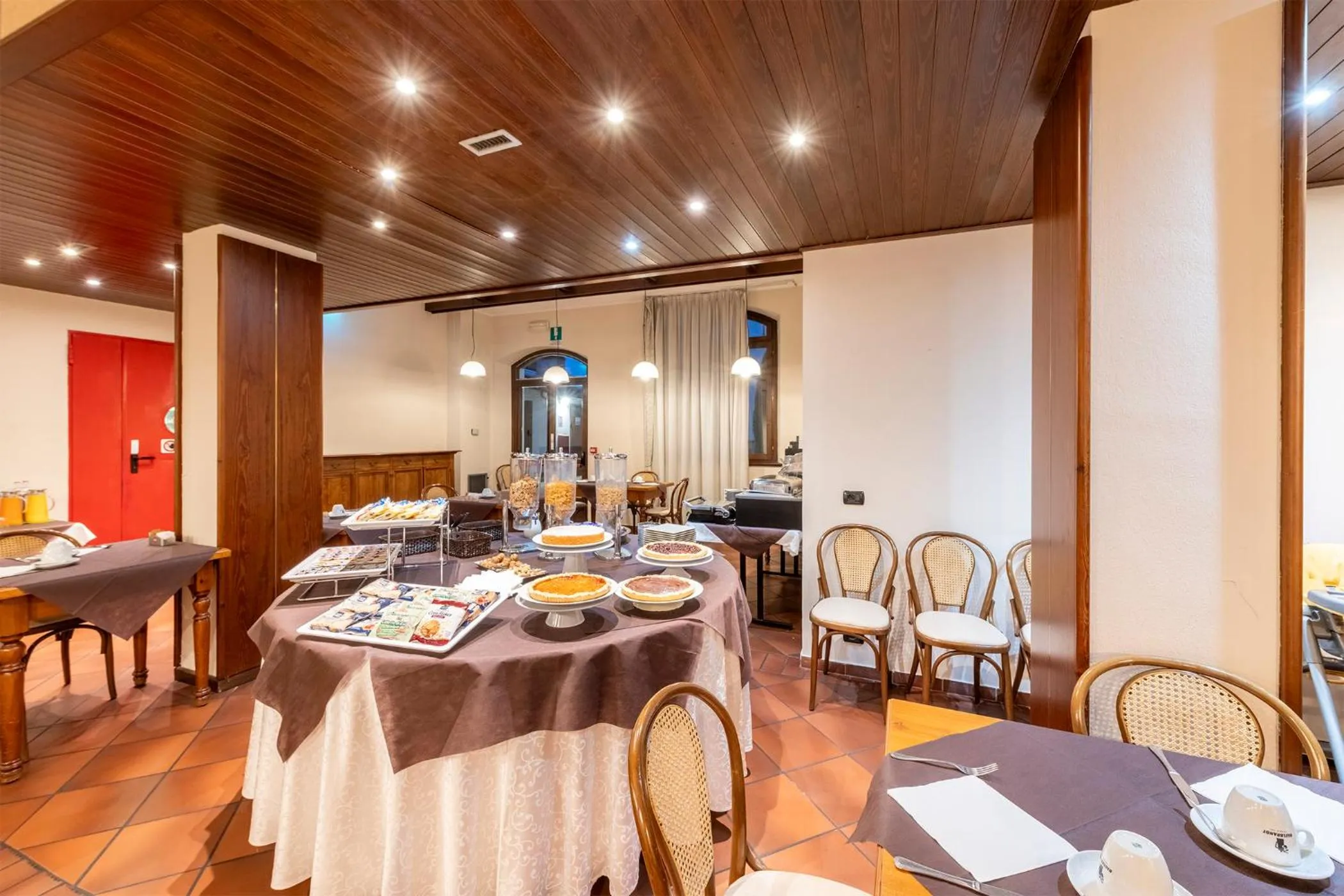 Breakfast in Hotel Vecchio Casello