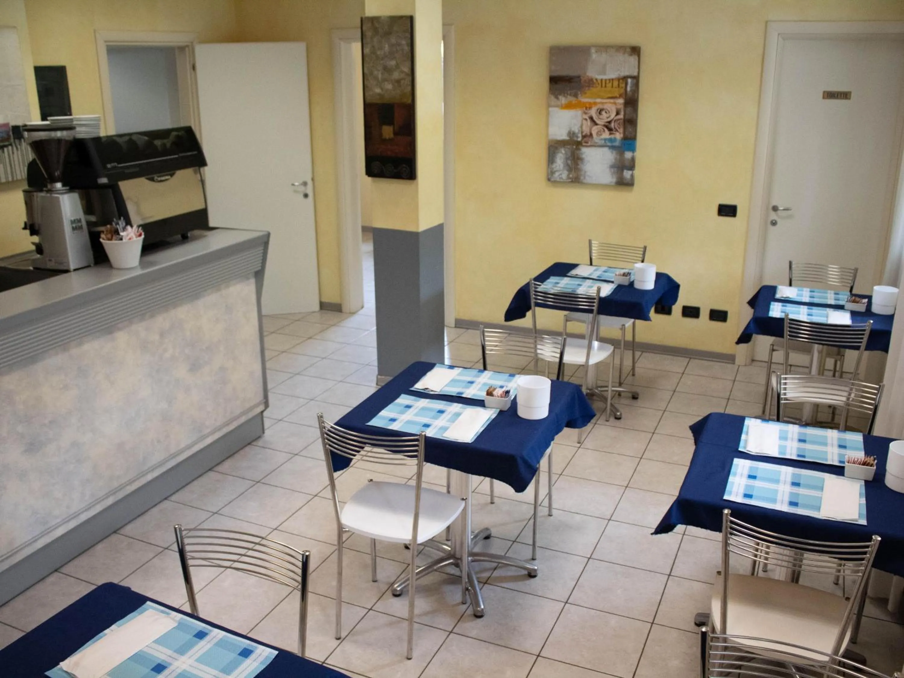 Breakfast in Hotel Motel Fiore