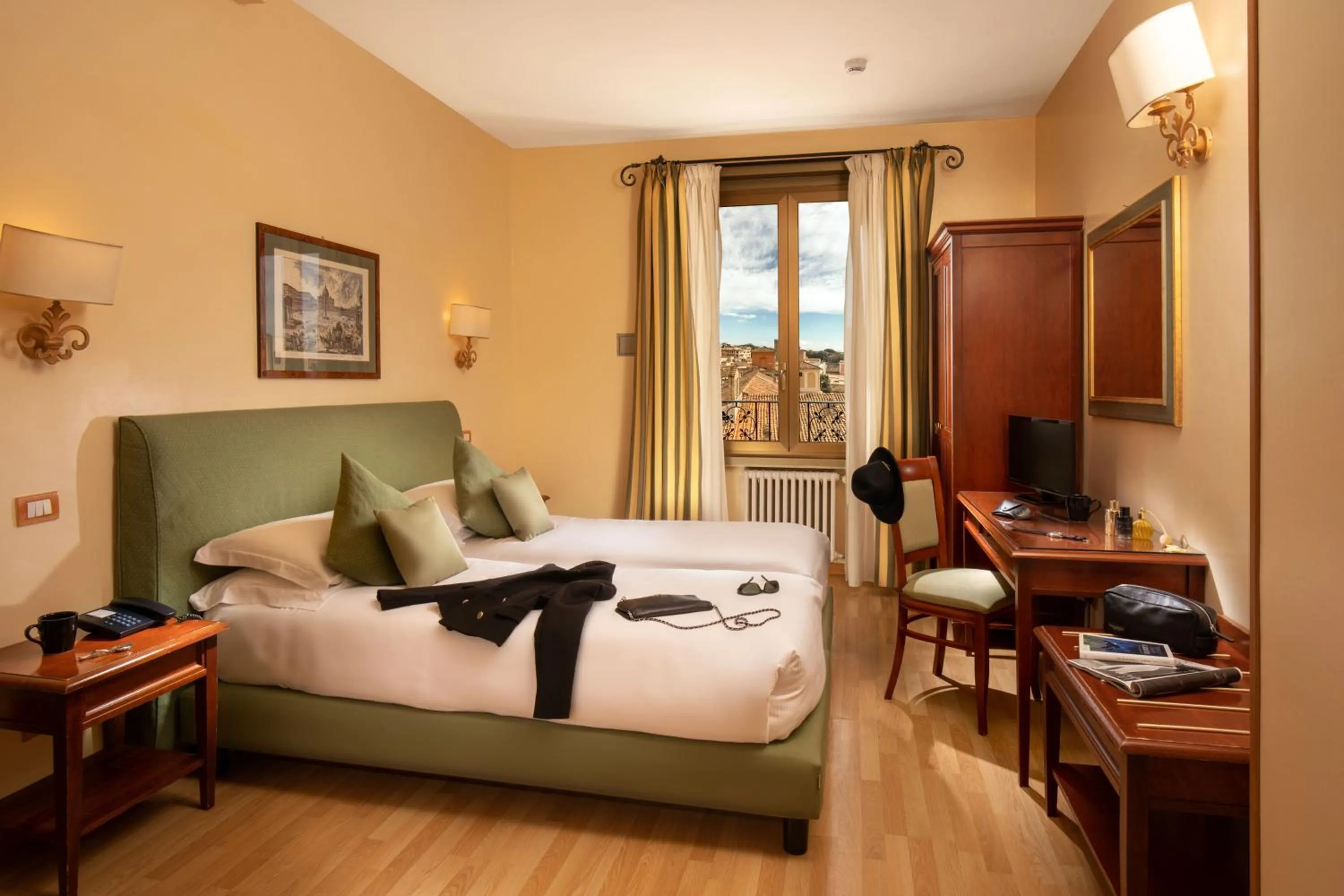 Bedroom, Bed in Hotel Colosseum