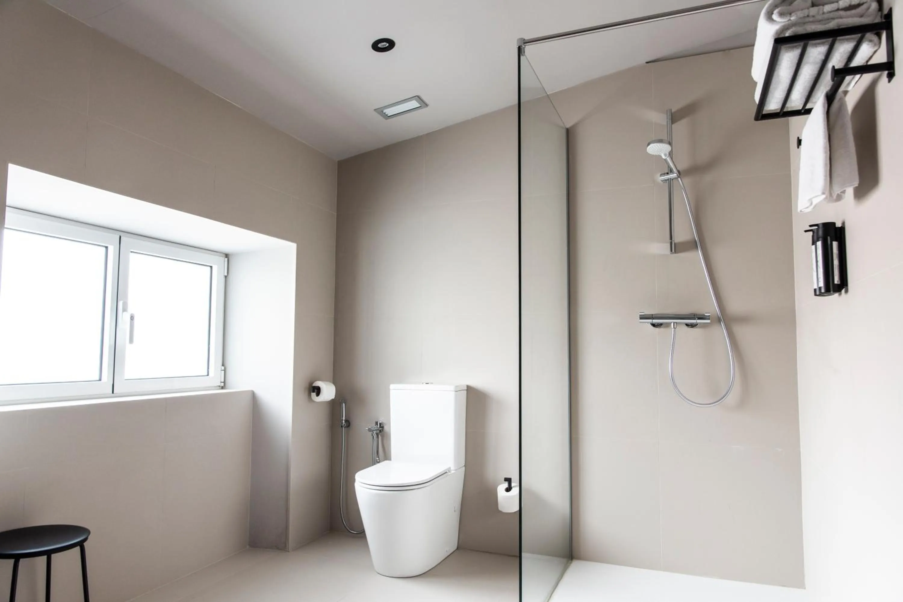 Shower in Soho Boutique Palacio de Pombo