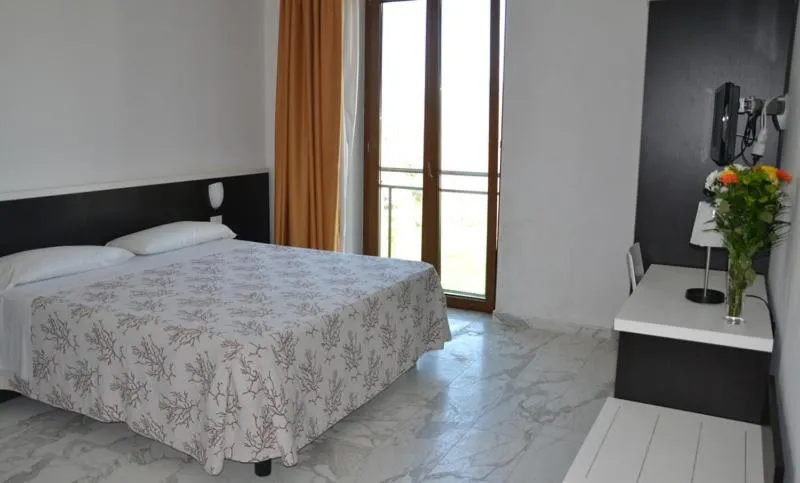 Bedroom, Bed in Hotel Rondine