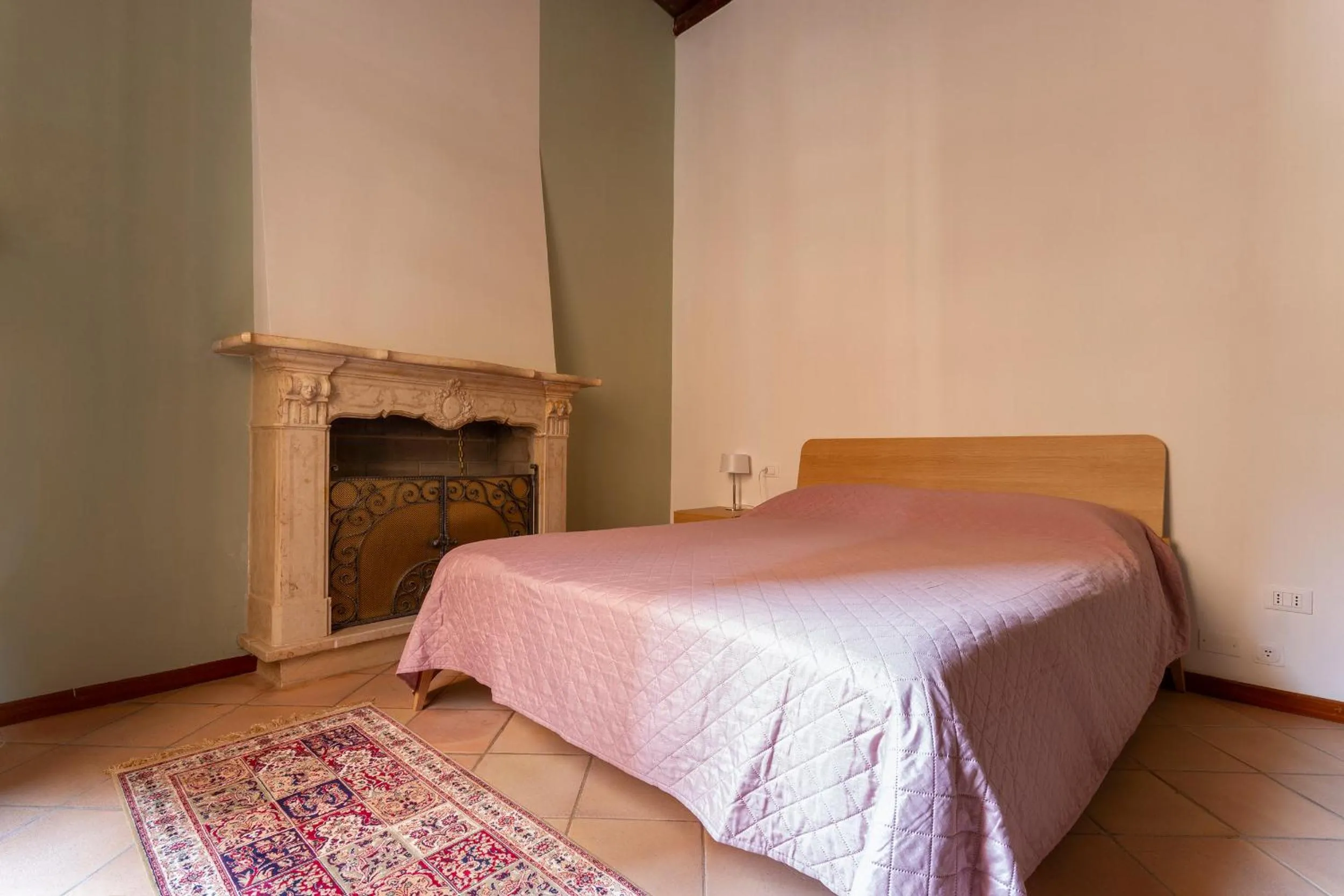 Bed in CasaLonghi