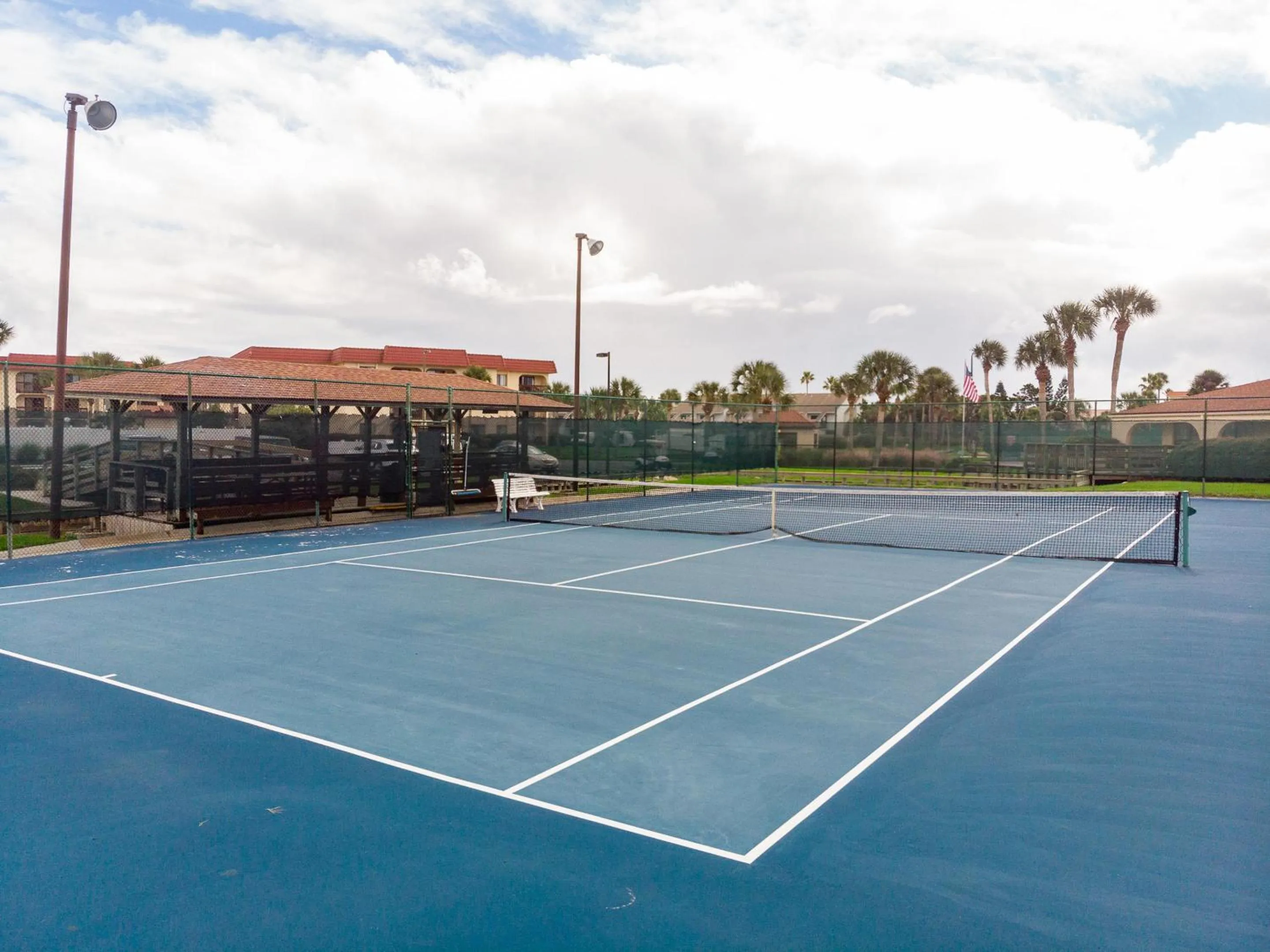 Property building in Ocean Racquet 5116