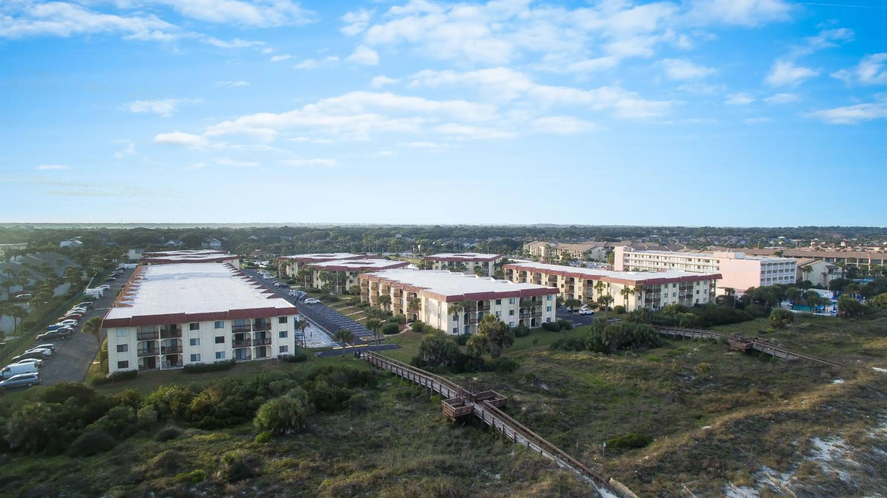 Property building in Ocean Racquet 5116