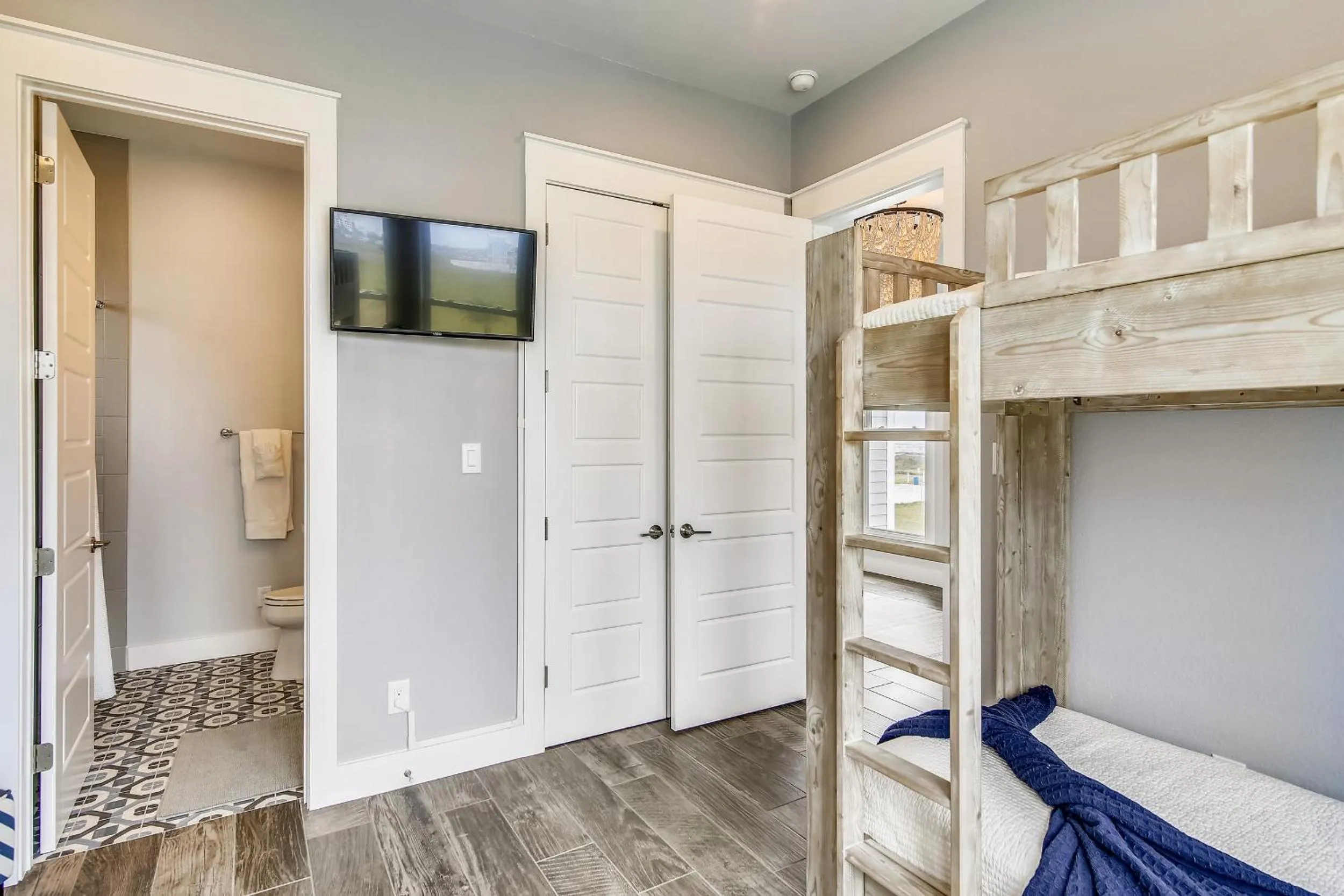 Bed in Skin and Bones