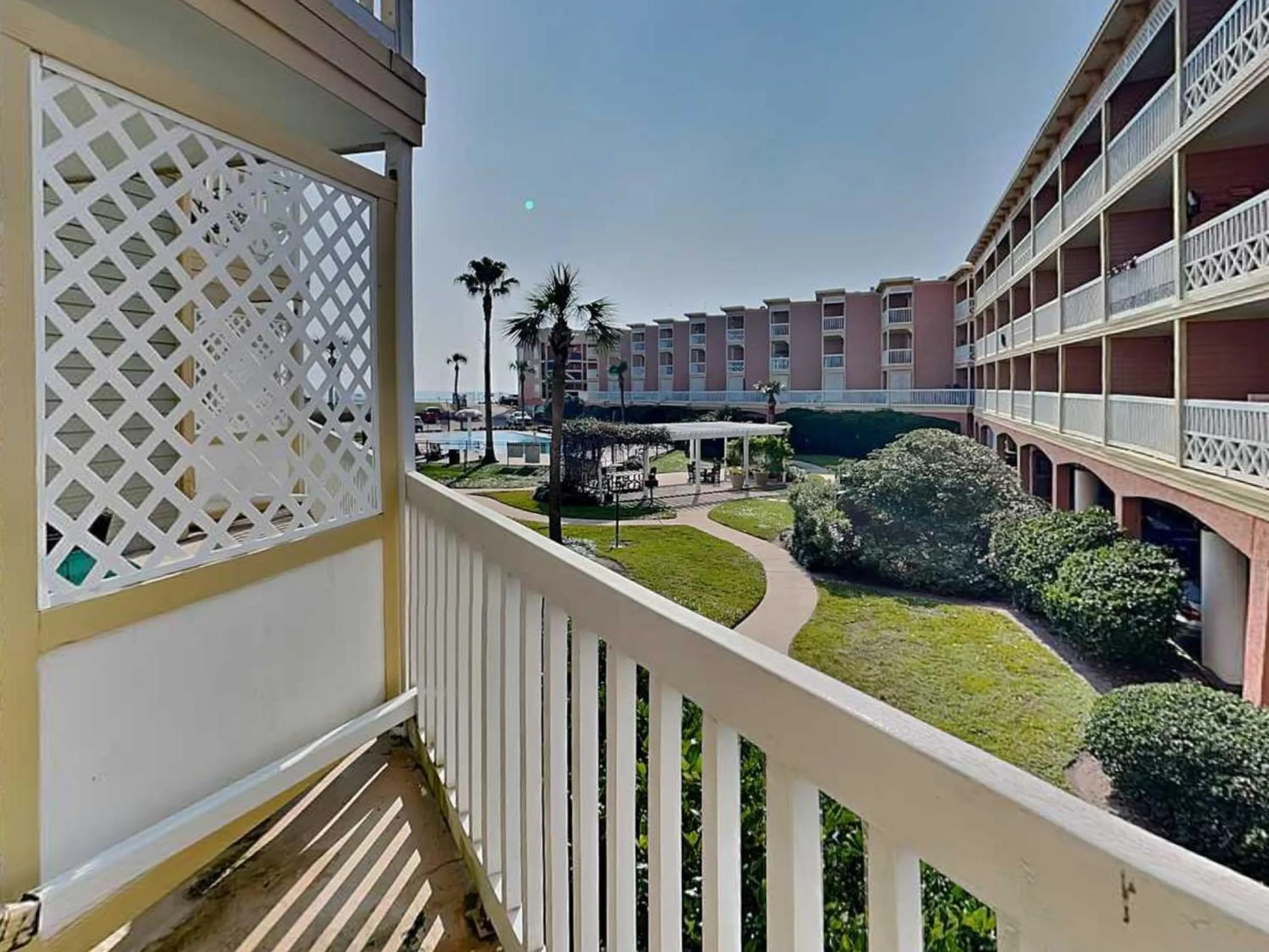 Property building in Victorian 3112-All for Fun