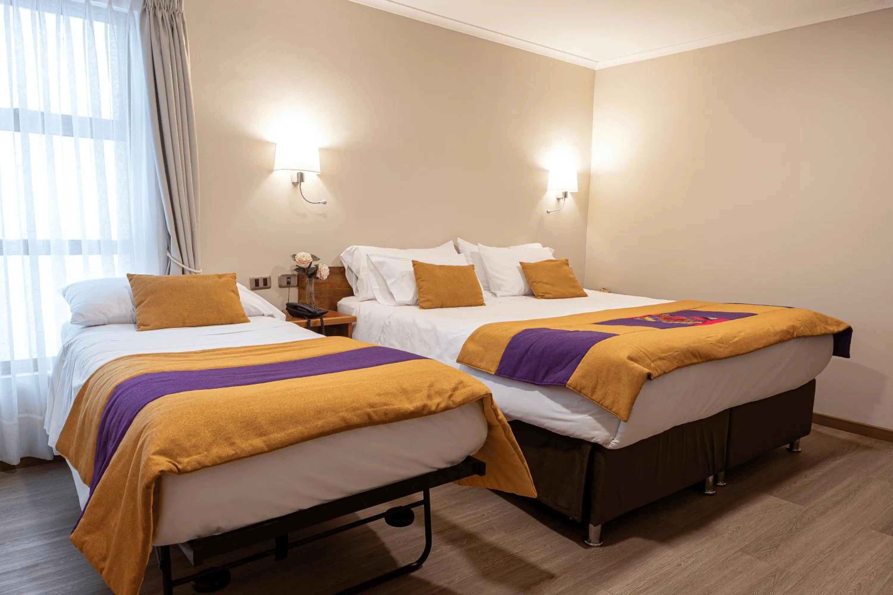 Photo of the whole room, Bed in Hotel Madero Talca