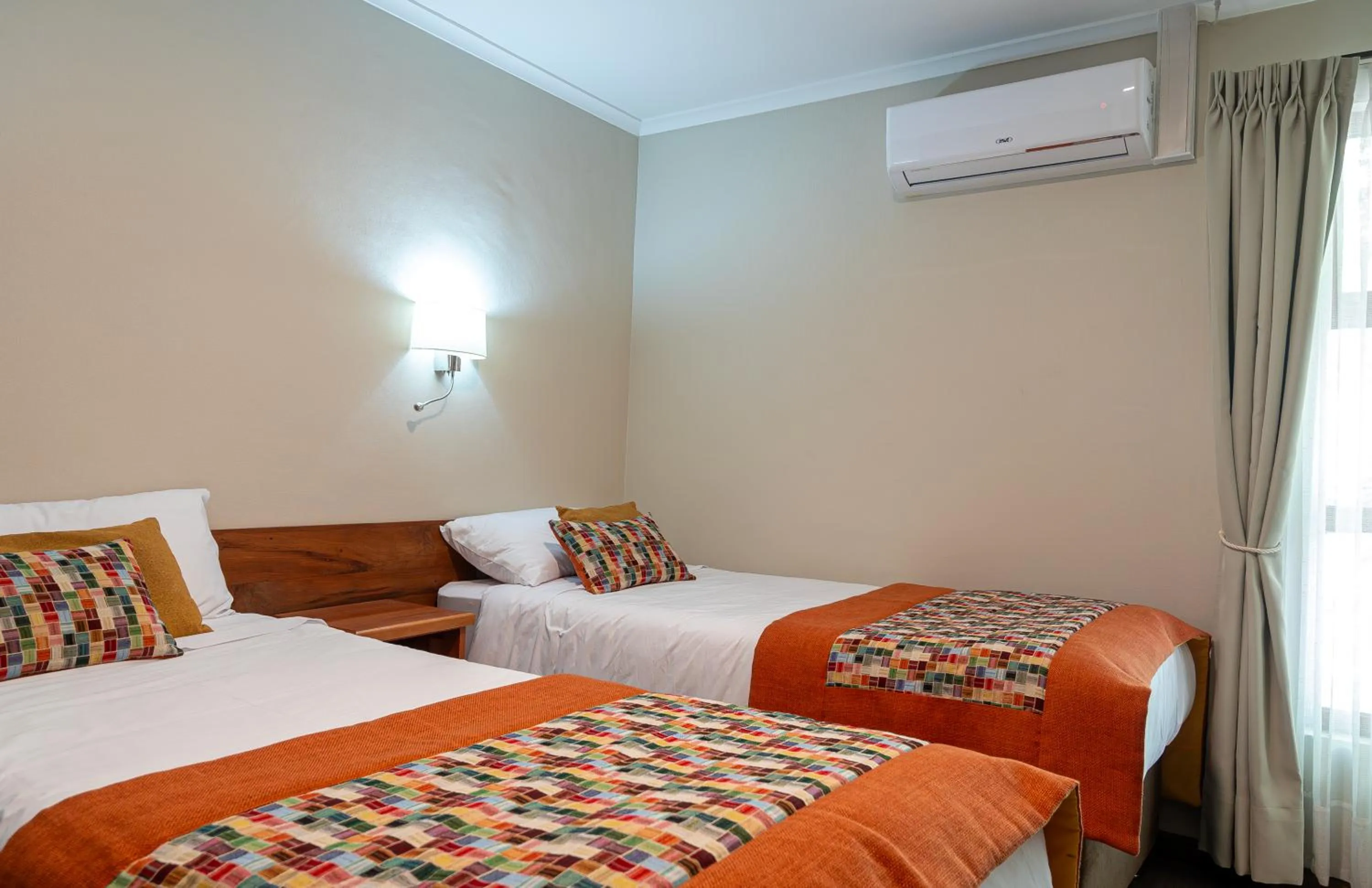 Photo of the whole room, Bed in Hotel Madero Talca