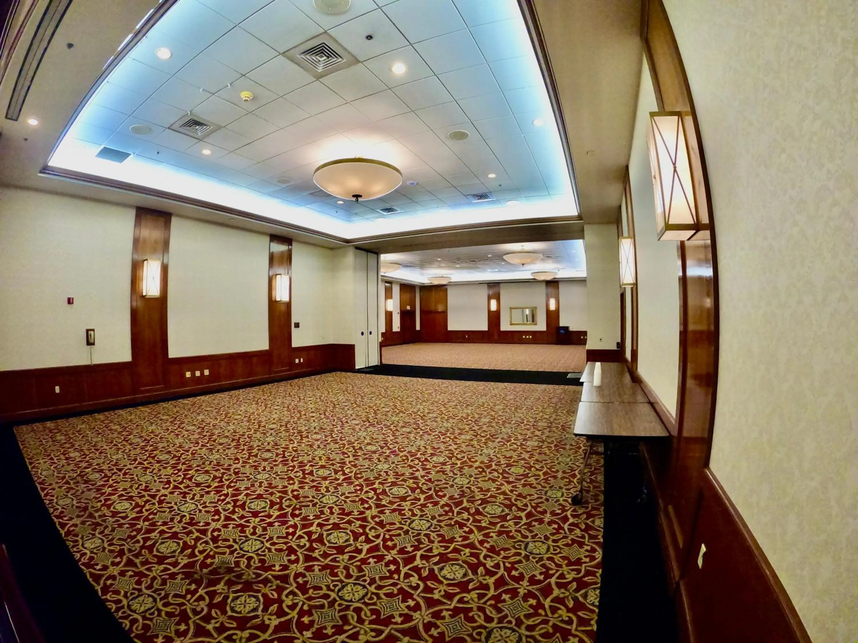 Property building in Hotel Mead Resorts & Conventions Center