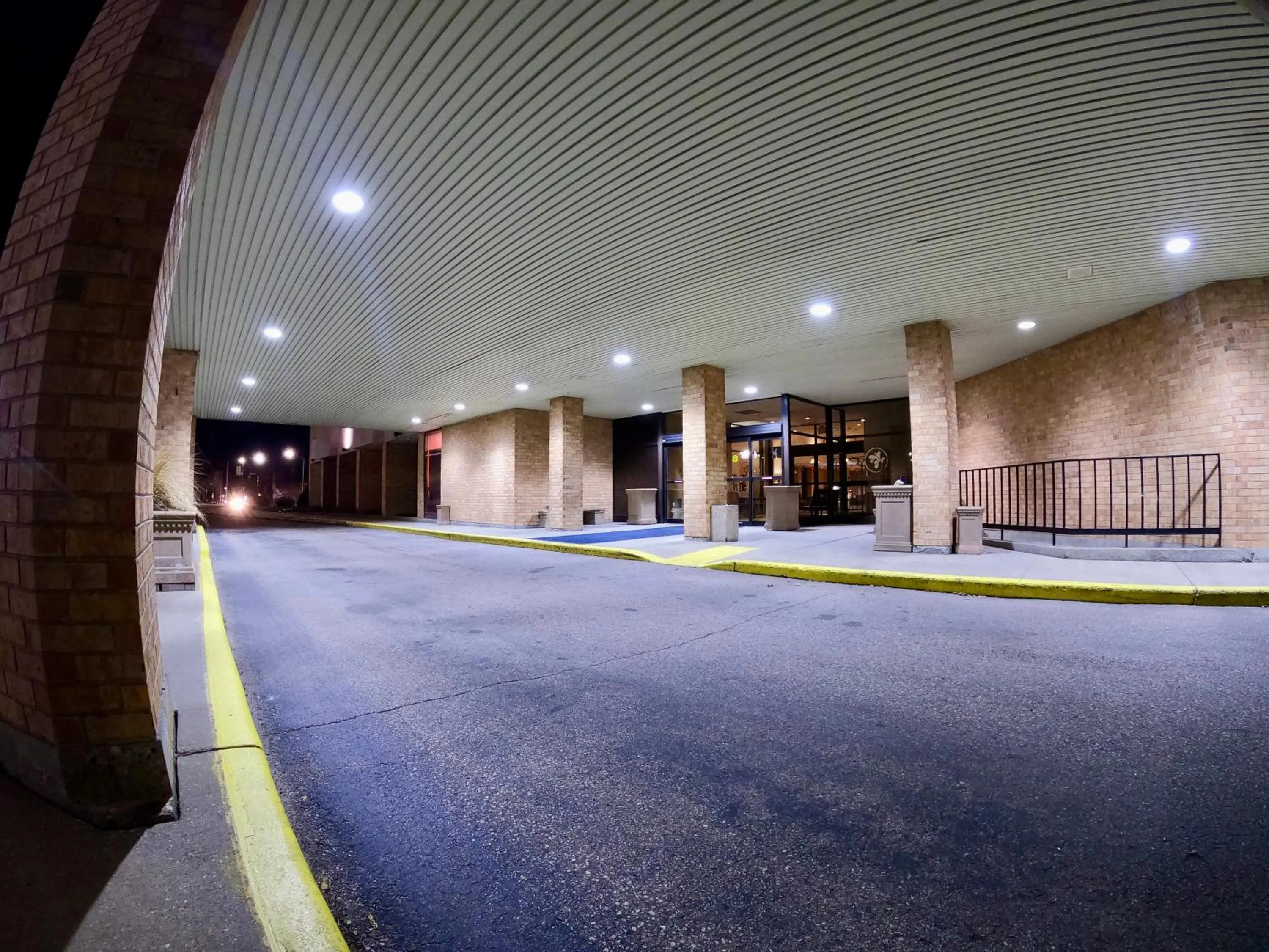 Property building in Hotel Mead Resorts & Conventions Center