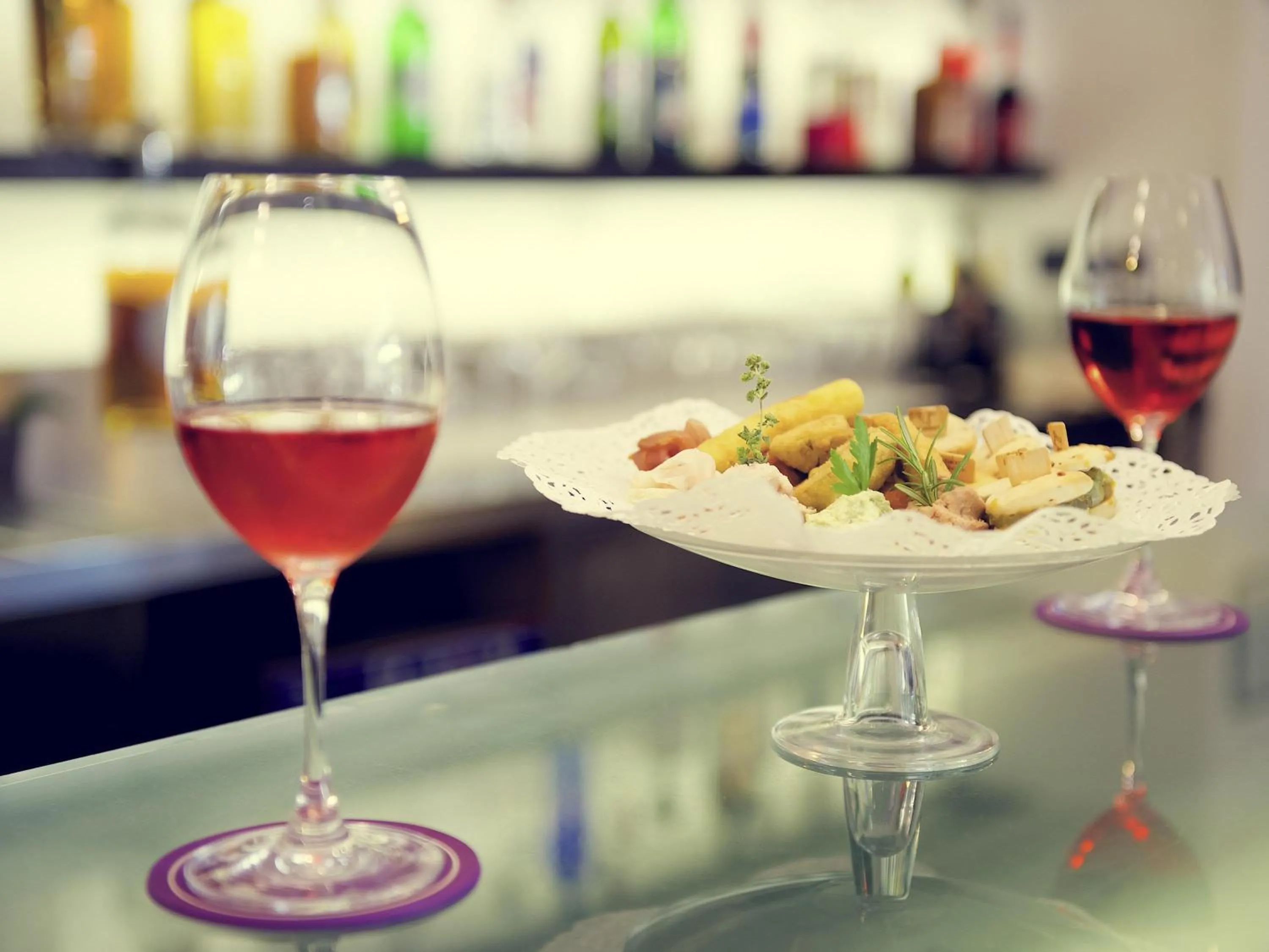 Restaurant/places to eat in Mercure Genova San Biagio