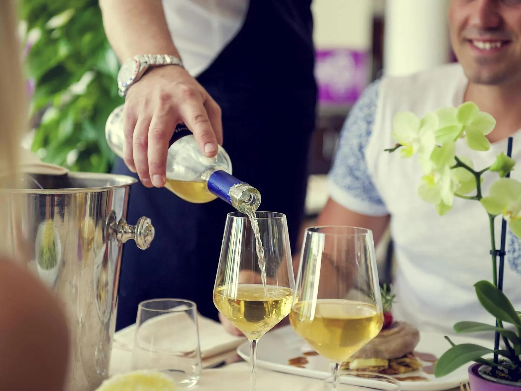 Restaurant/places to eat in Mercure Genova San Biagio