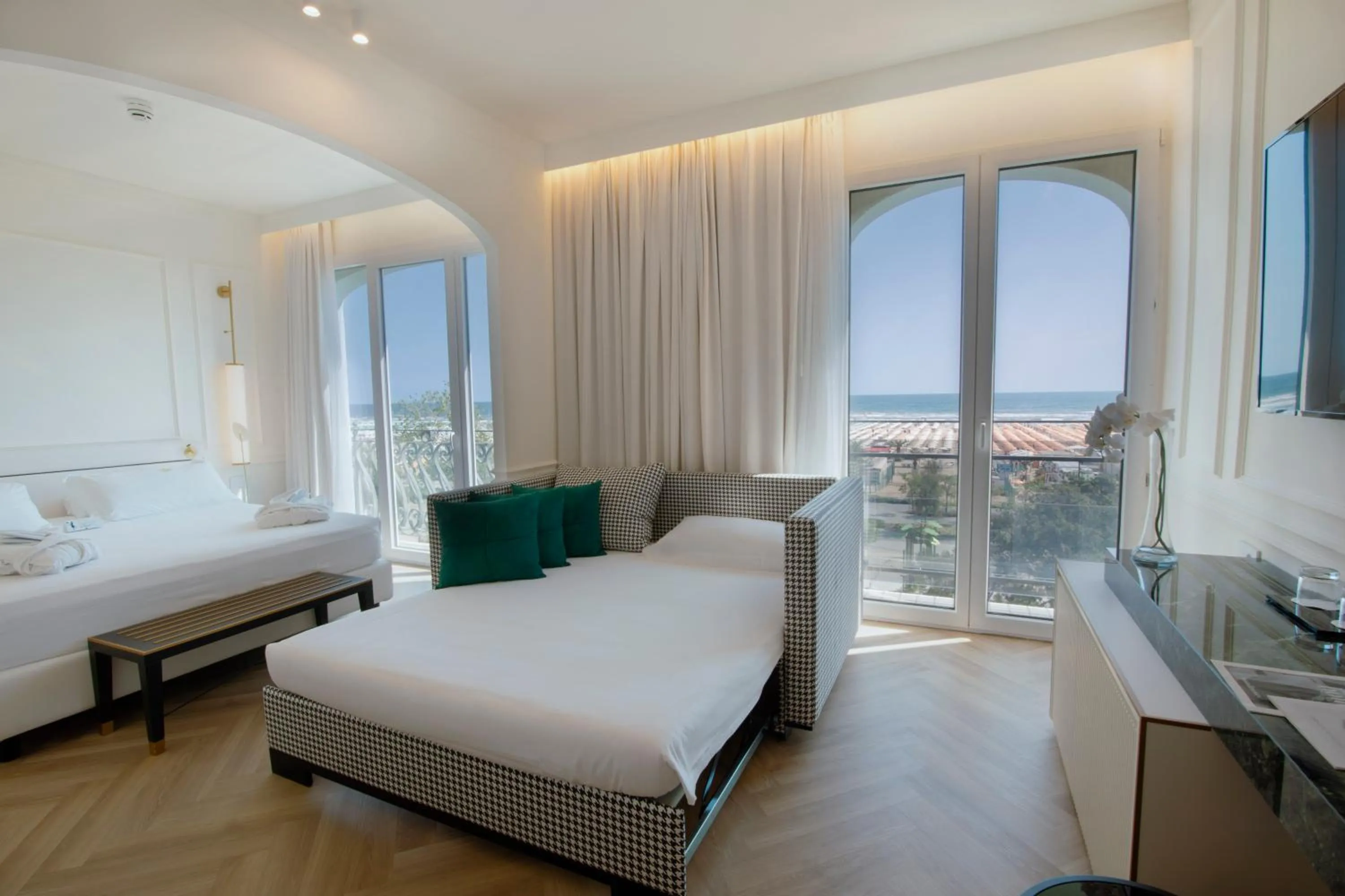 Bed in Hotel De Londres