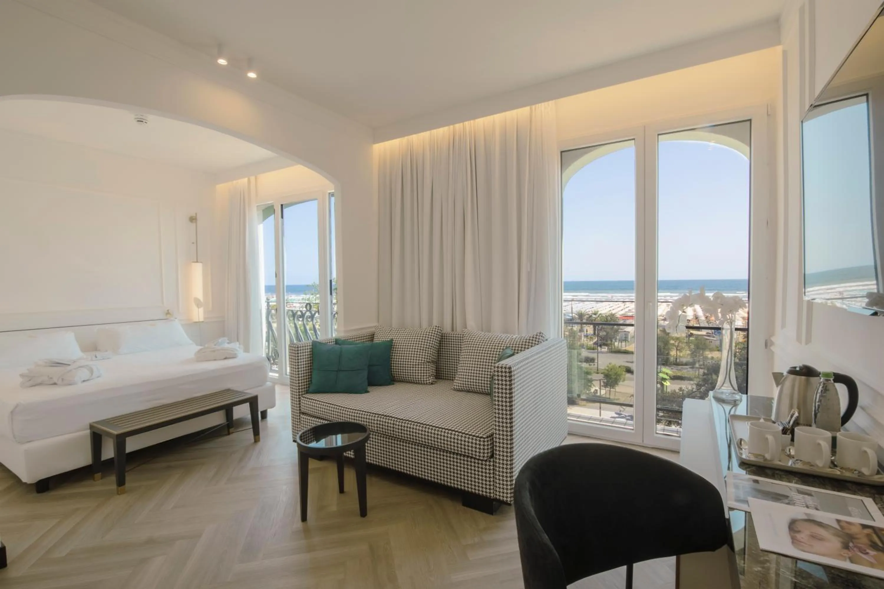 Bed in Hotel De Londres