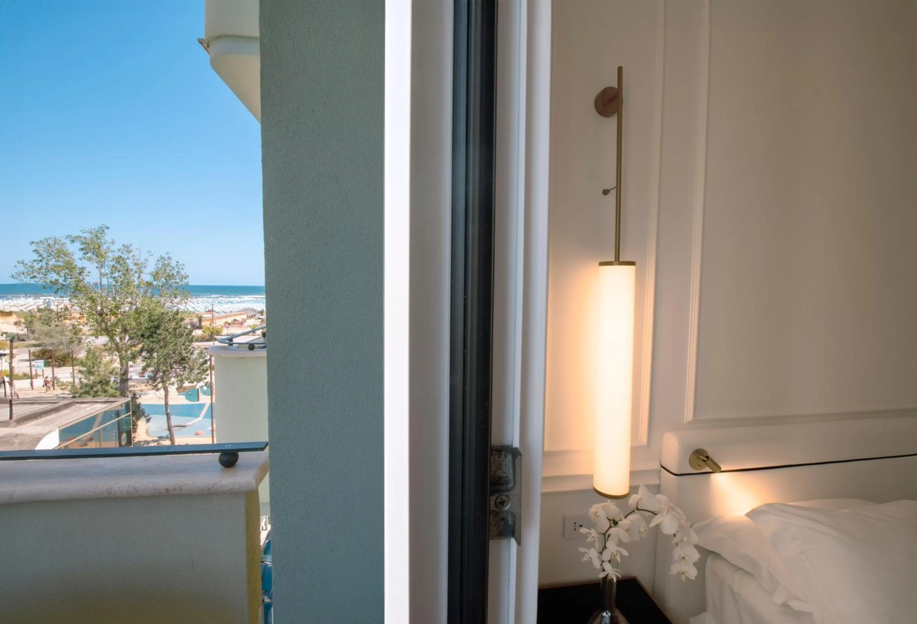 View (from property/room) in Hotel De Londres